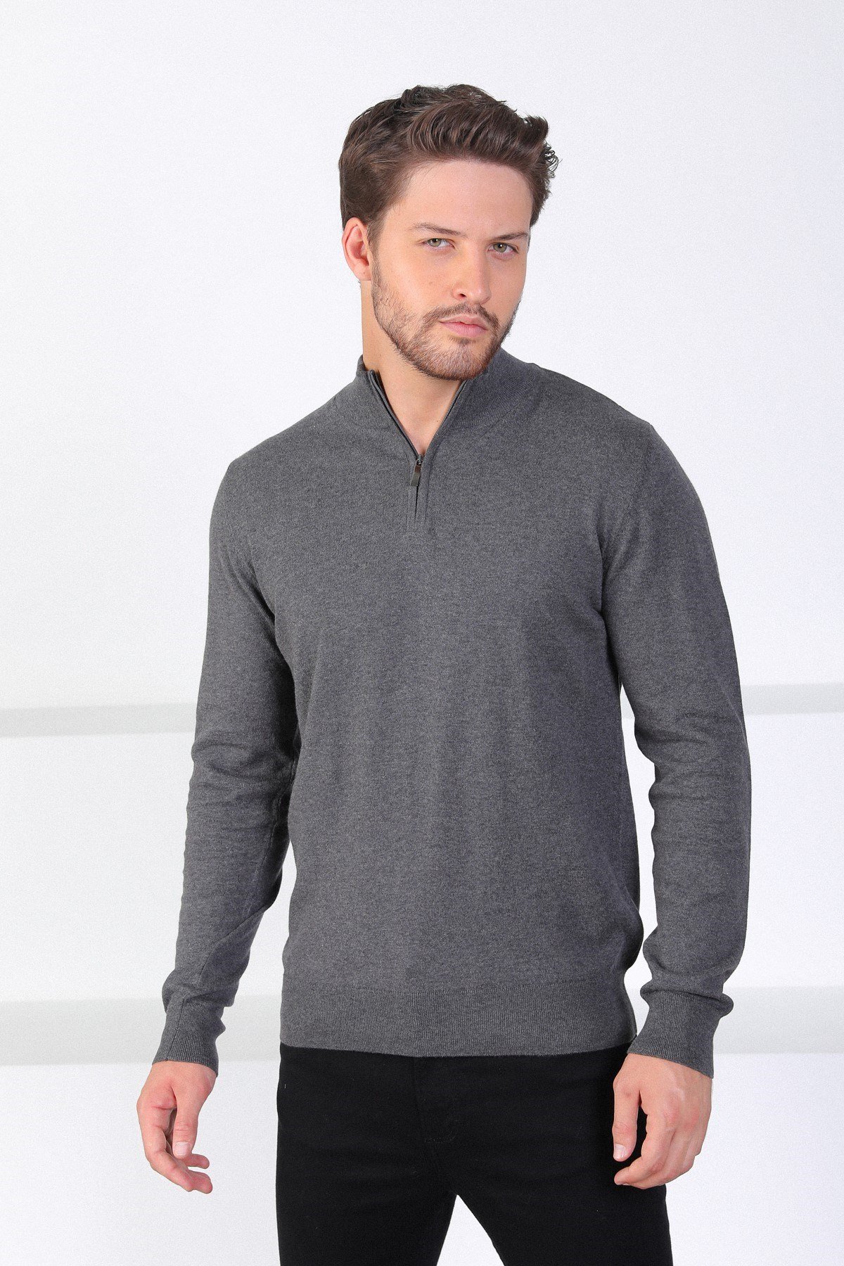 Ferraro Antrasit Dik Yaka Düz Renk Pamuk Erkek Kazak