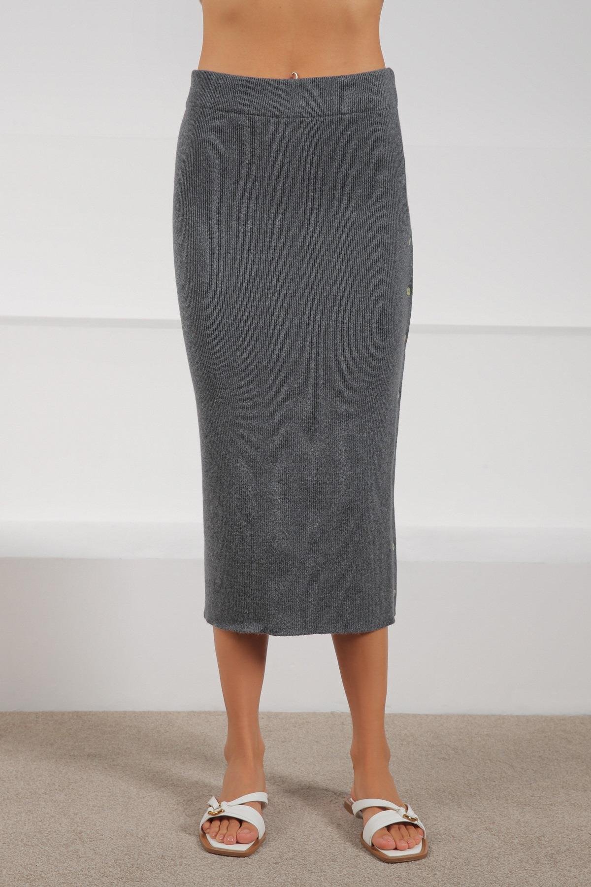 Ferraro Antrasit Düğmeli Kaşmirli Kadın Triko Etek