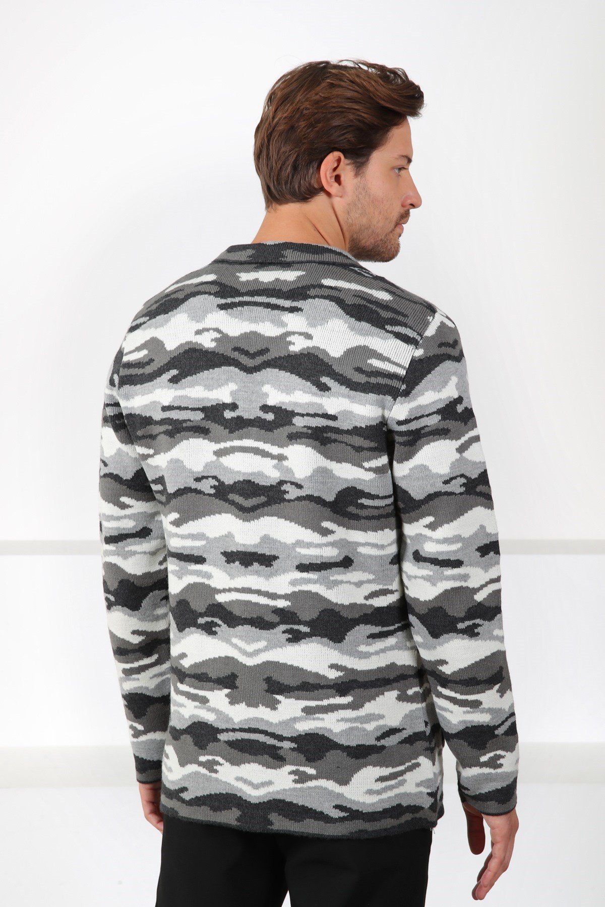 Ferraro Antrasit Kamuflaj Desenli Yün Triko Ceket