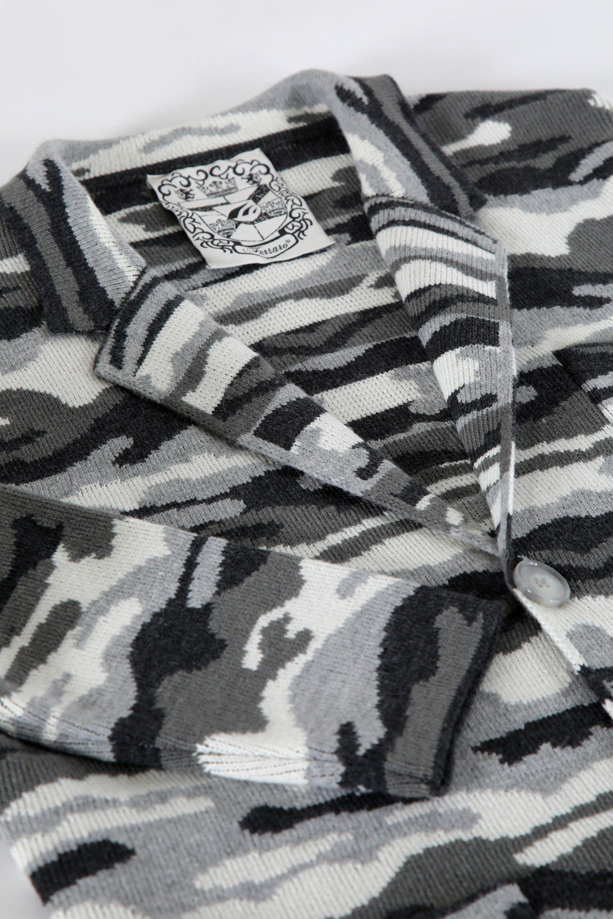 Ferraro Antrasit Kamuflaj Desenli Yün Triko Ceket