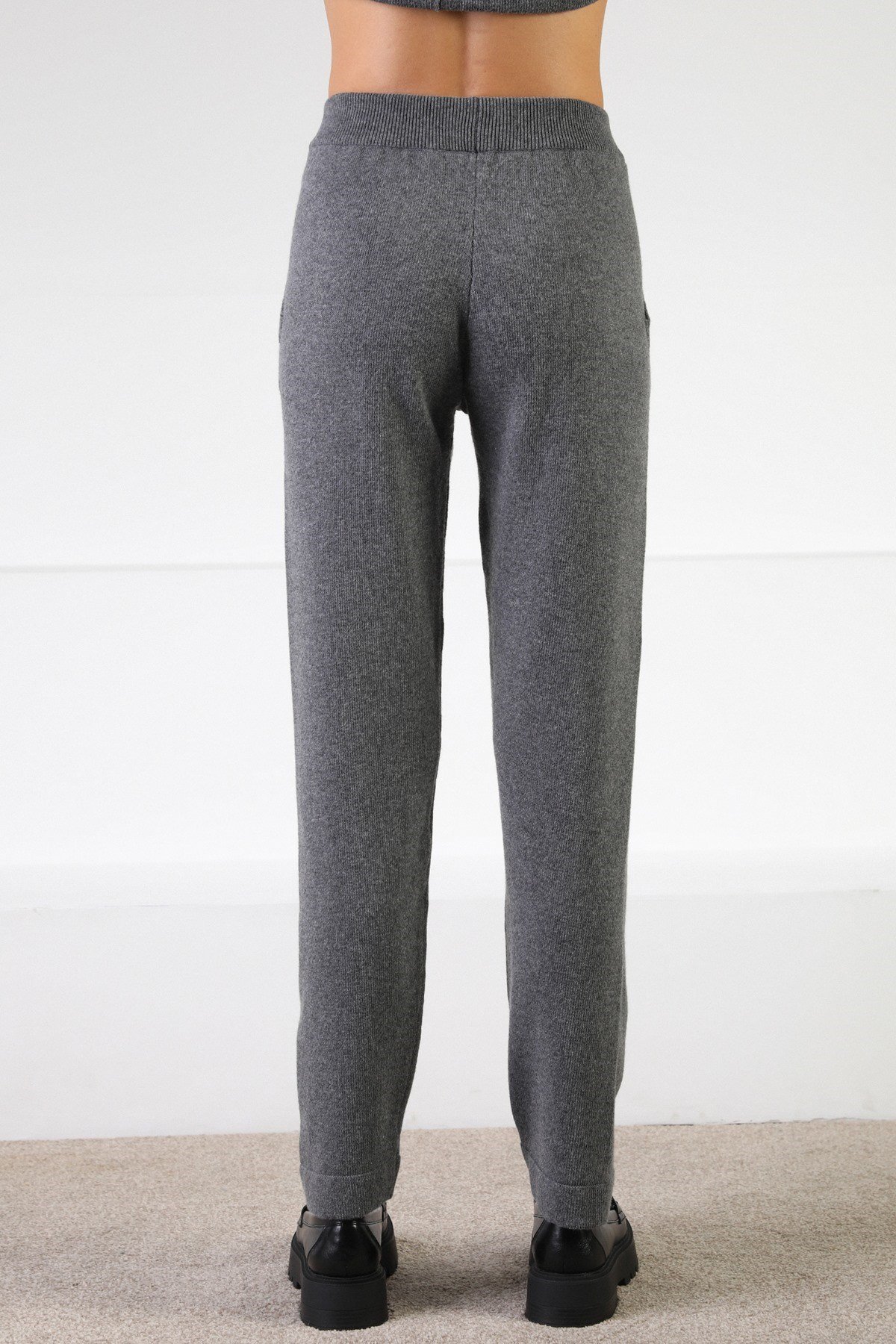 Ferraro Antrasit Kaşmirli Kadın Triko Pantolon