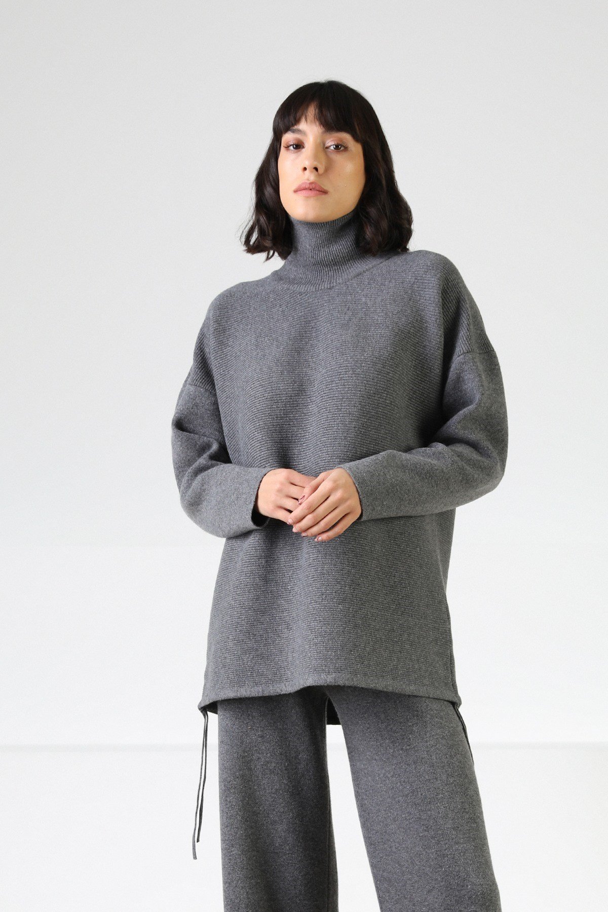 Ferraro Antrasit Uzun Kollu Balıkçı Yaka Kaşmirli Kadın Triko Kazak