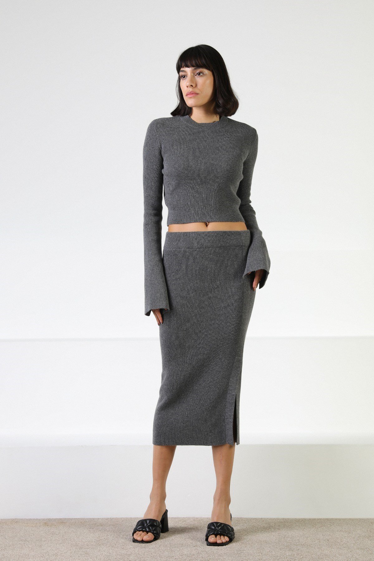 Ferraro Antrasit Uzun Kollu Bisiklet Yaka Kaşmirli Kadın Triko Kazak