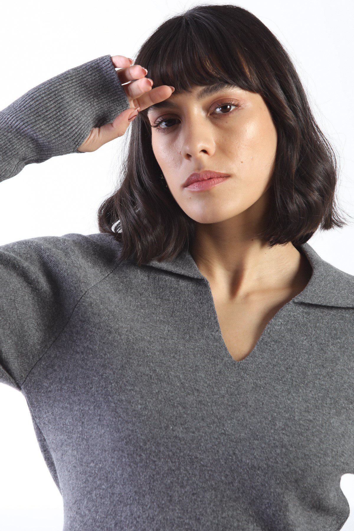 Ferraro Antrasit Uzun Kollu Gömlek Yaka Kaşmirli Kadın Triko Kazak