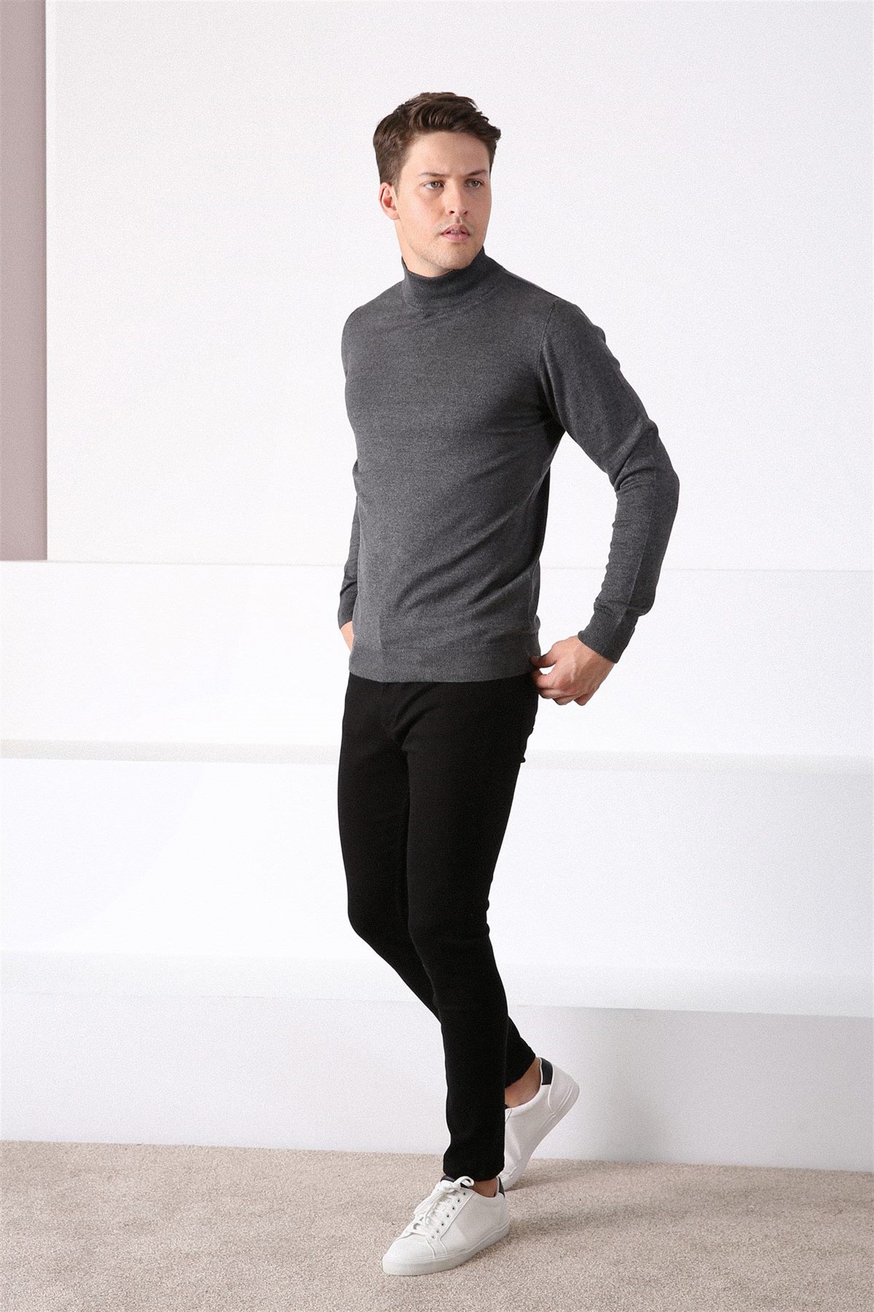 Ferraro Antrasit Yarım Balıkçı Yaka Erkek Pamuk Kazak