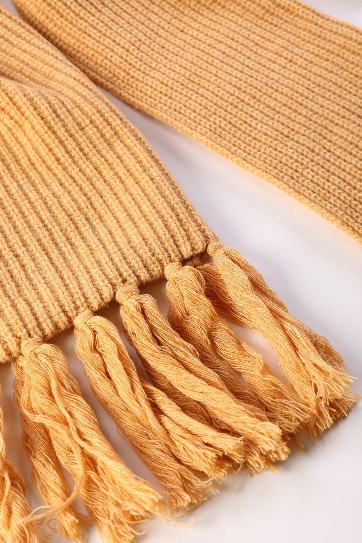 Ferraro Bal Merino Yün Kadın Atkı Bere Takımı