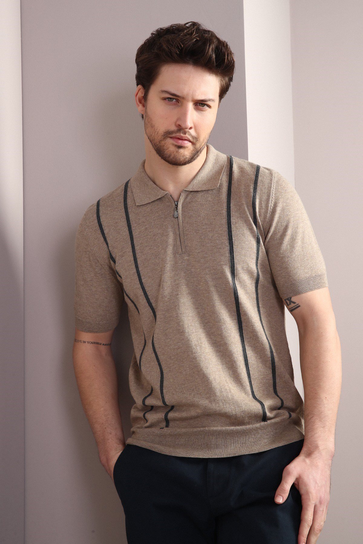 Ferraro Bej Fermuarlı Polo Yaka %100 Pamuk Erkek Triko T-Shirt