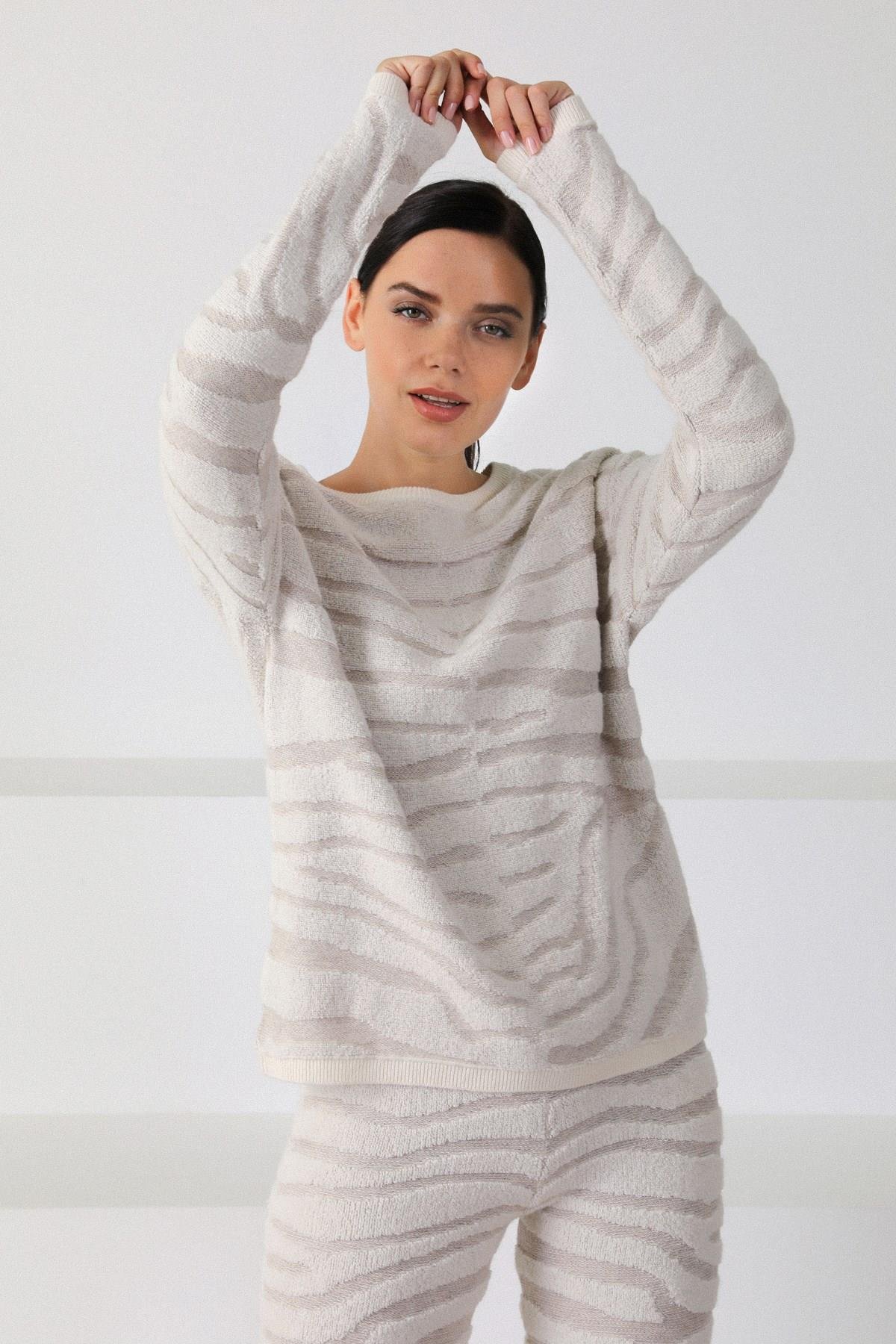 Ferraro Bej/Ekru Zebra Desenli Kadın Triko Pantolon