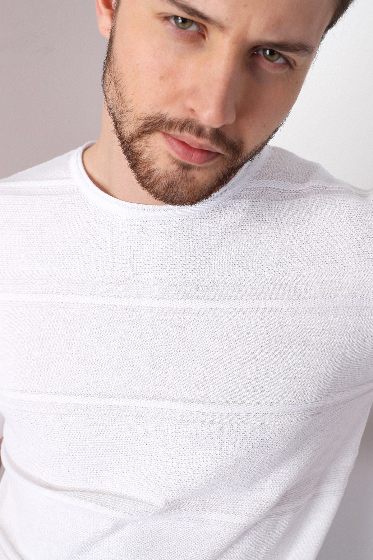 Ferraro Beyaz Bisiklet Yaka Erkek Pamuk Triko T-Shirt