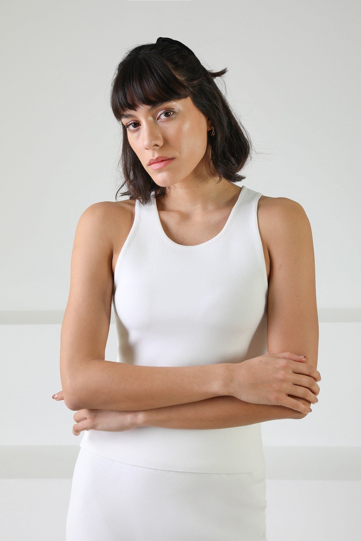 Ferraro Beyaz Kolsuz Bisiklet Yaka Kadın Triko Atlet