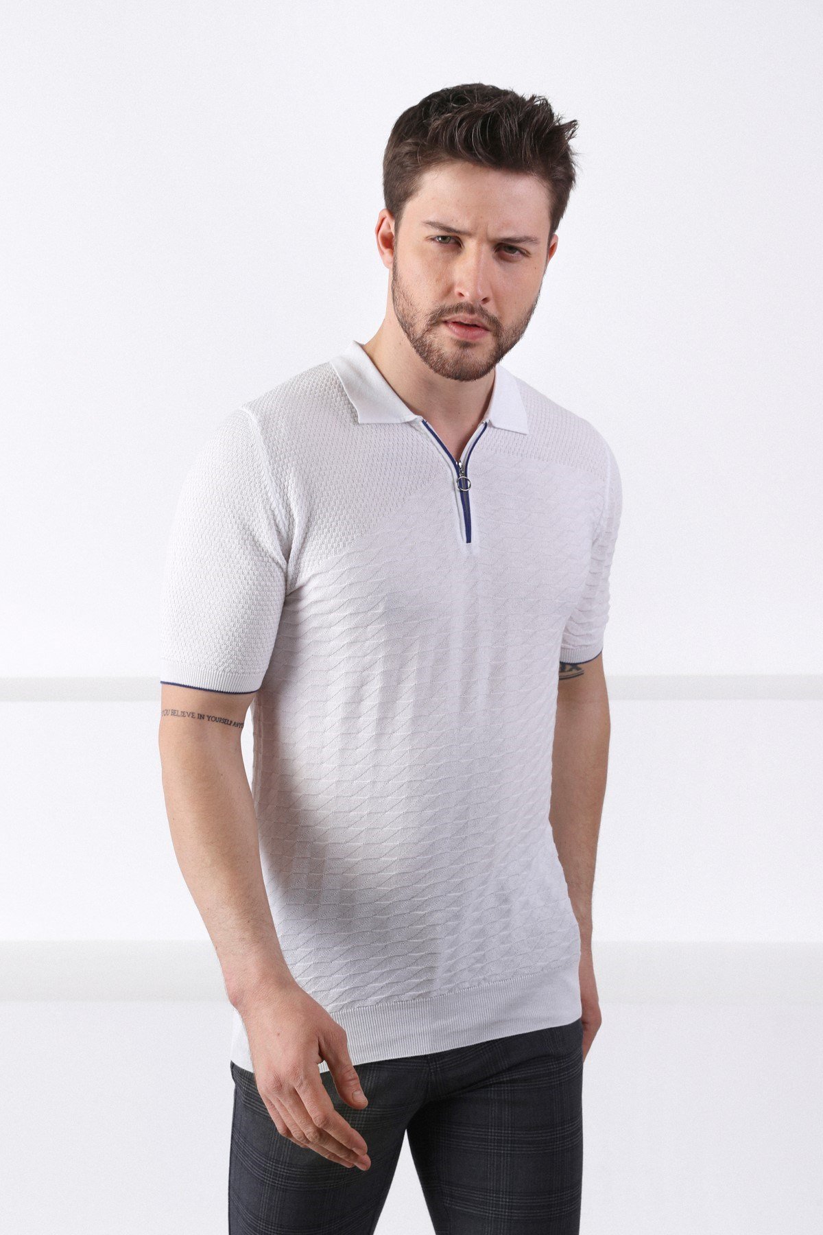 Ferraro Beyaz Polo Yaka Fermuarlı Erkek Pamuk Triko T-Shirt