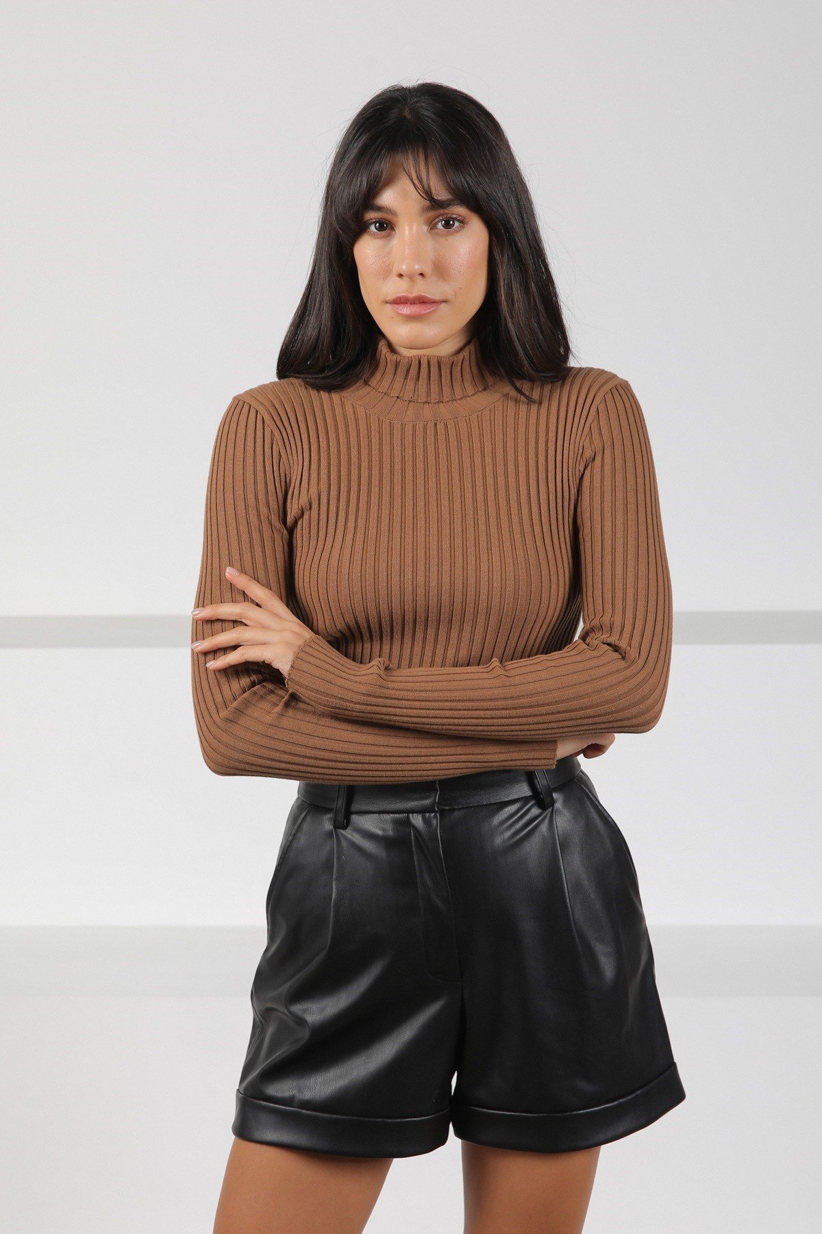 Ferraro Camel Balıkçı Yaka Pamuklu Kadın Triko Kazak