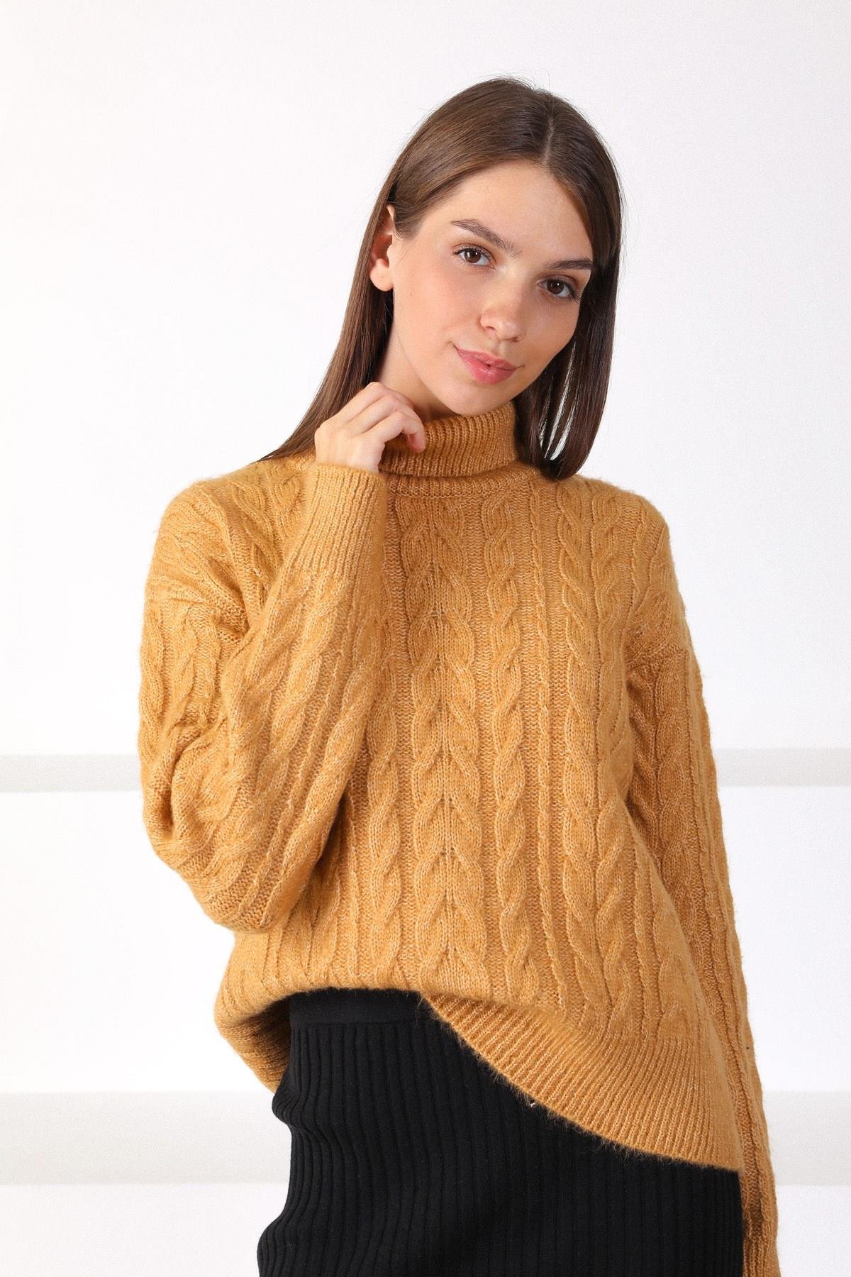 Ferraro Camel Balıkçı Yaka Saç Örgü Yün Karışımlı Kadın Triko Kazak