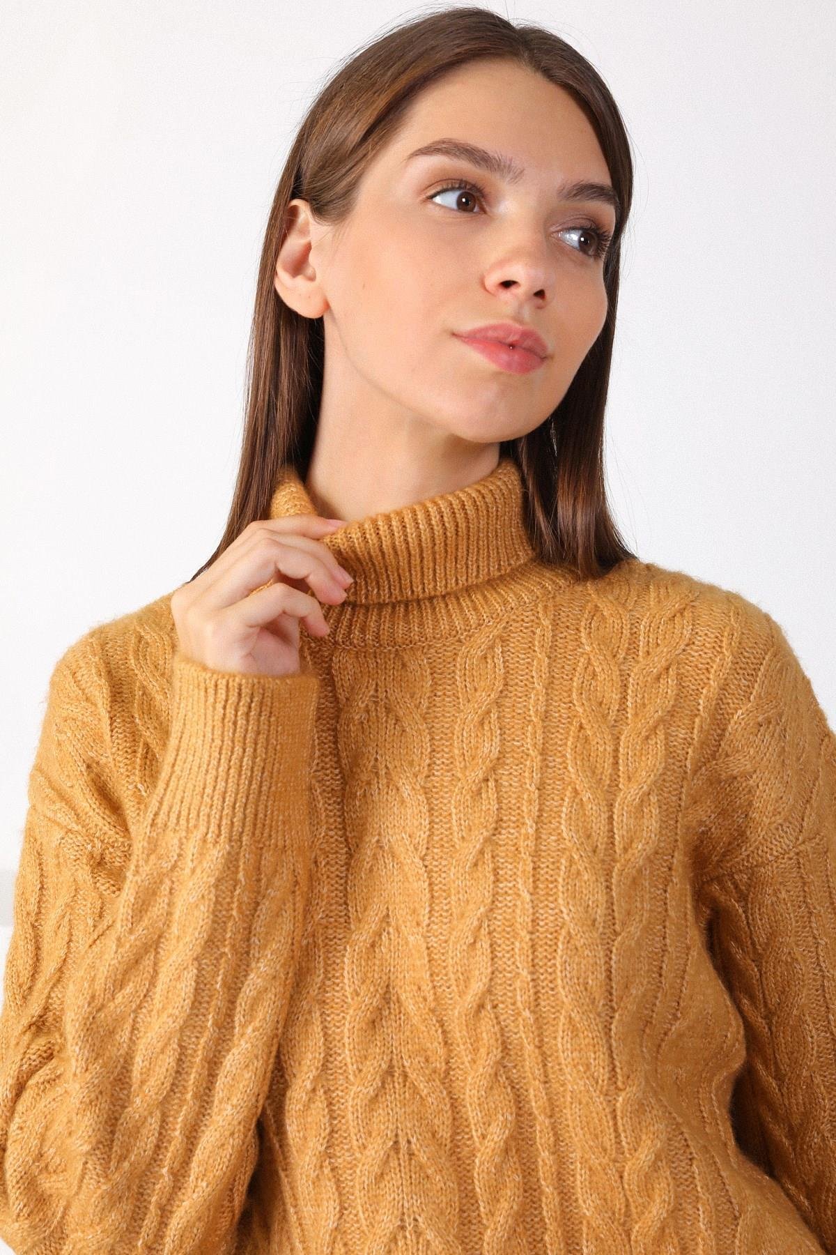 Ferraro Camel Balıkçı Yaka Saç Örgü Yün Karışımlı Kadın Triko Kazak