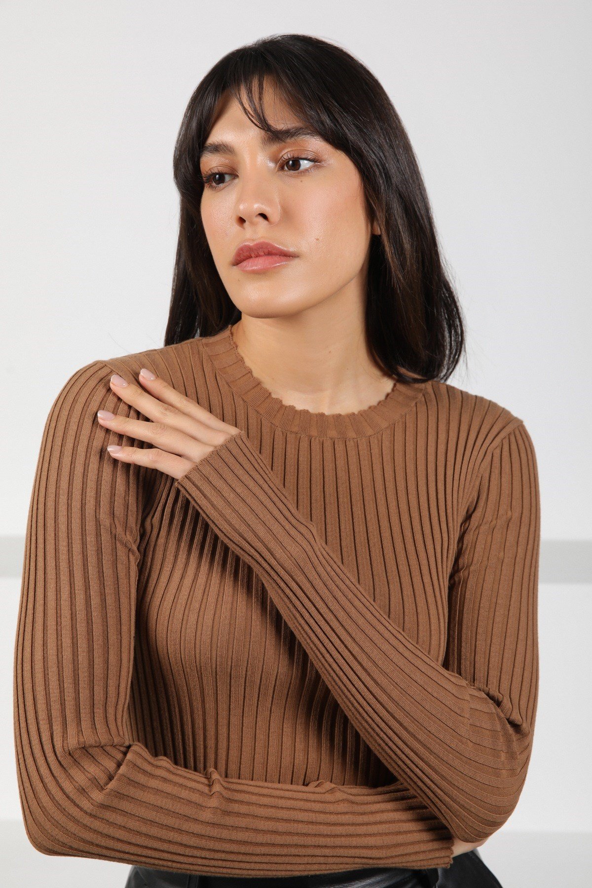 Ferraro Camel Bisiklet Yaka Pamuklu Kadın Triko Kazak