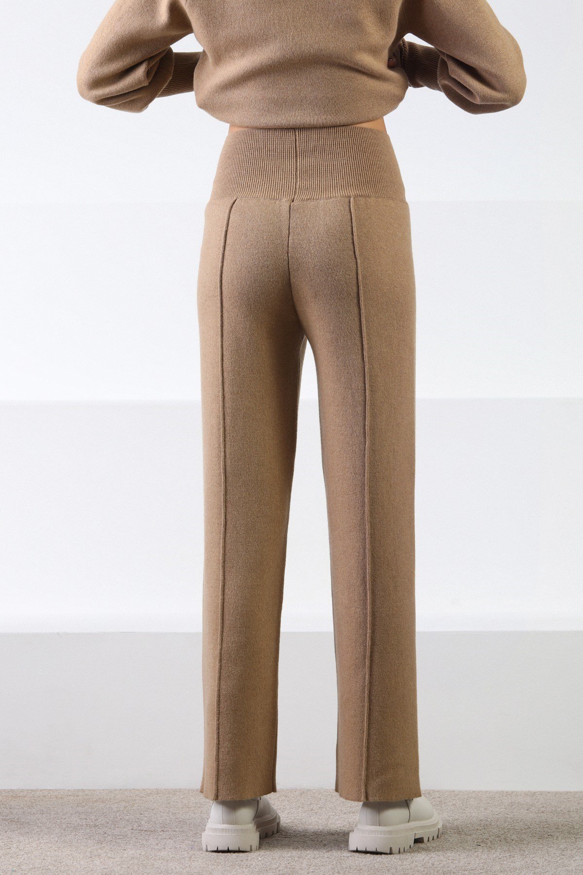 Ferraro Camel Bol Paça Kaşmirli Kadın Triko Pantolon