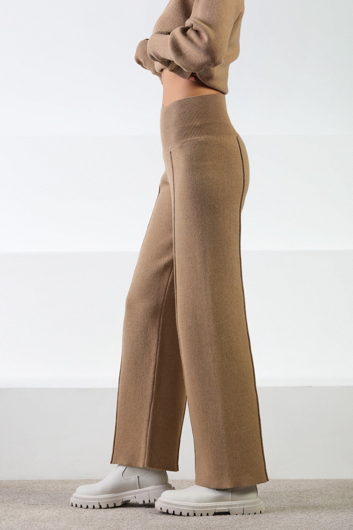 Ferraro Camel Bol Paça Kaşmirli Kadın Triko Pantolon