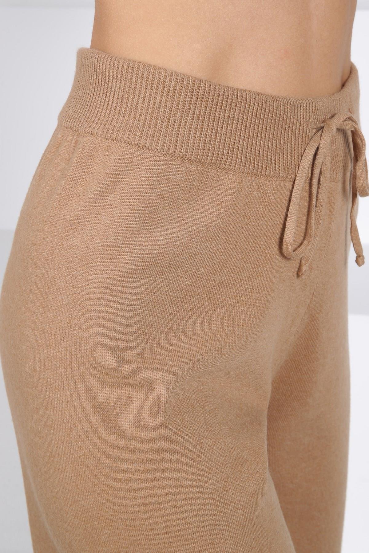 Ferraro Camel Bol Paça Yırtmaçlı Kaşmirli Kadın Triko Pantolon