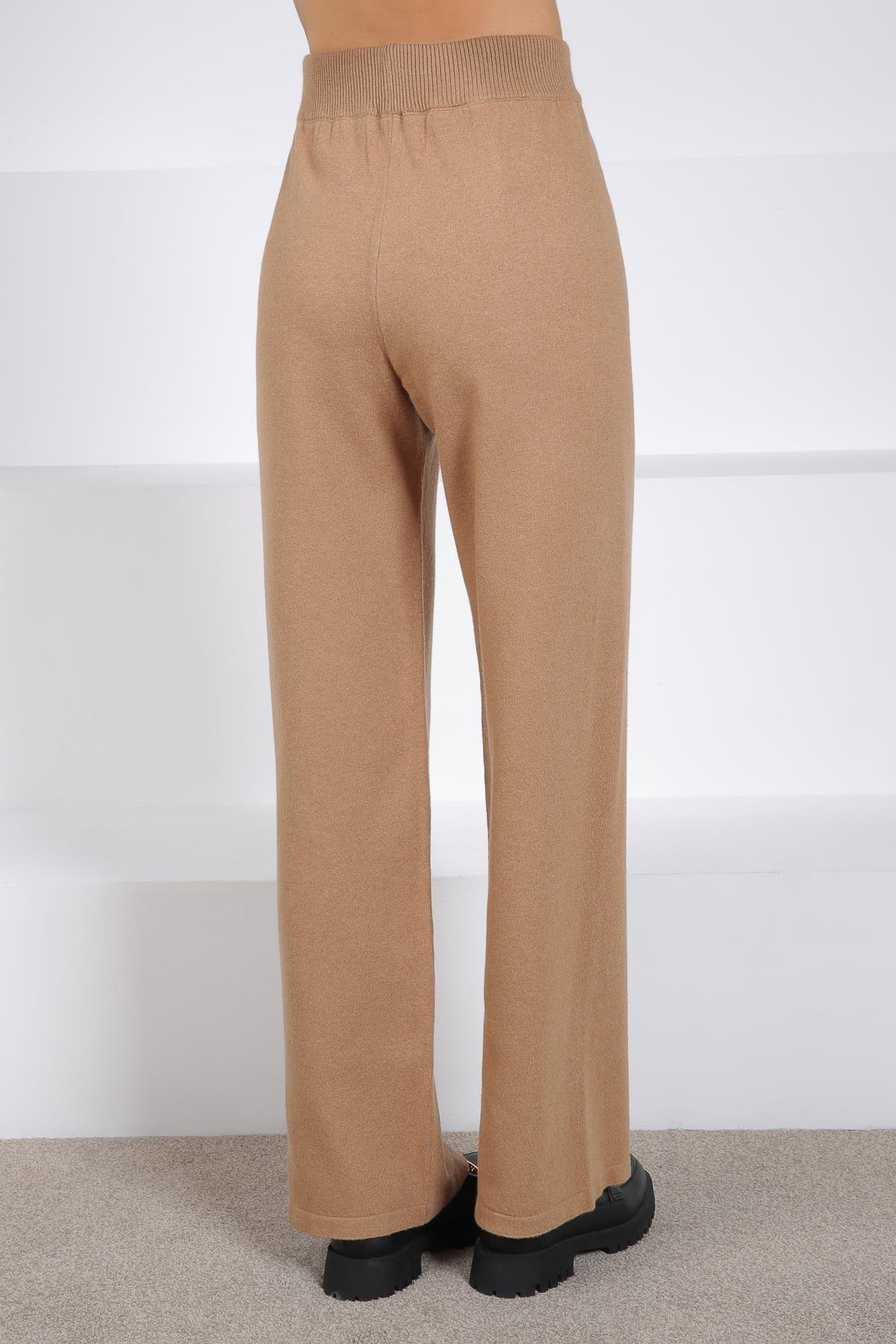Ferraro Camel Bol Paça Yırtmaçlı Kaşmirli Kadın Triko Pantolon