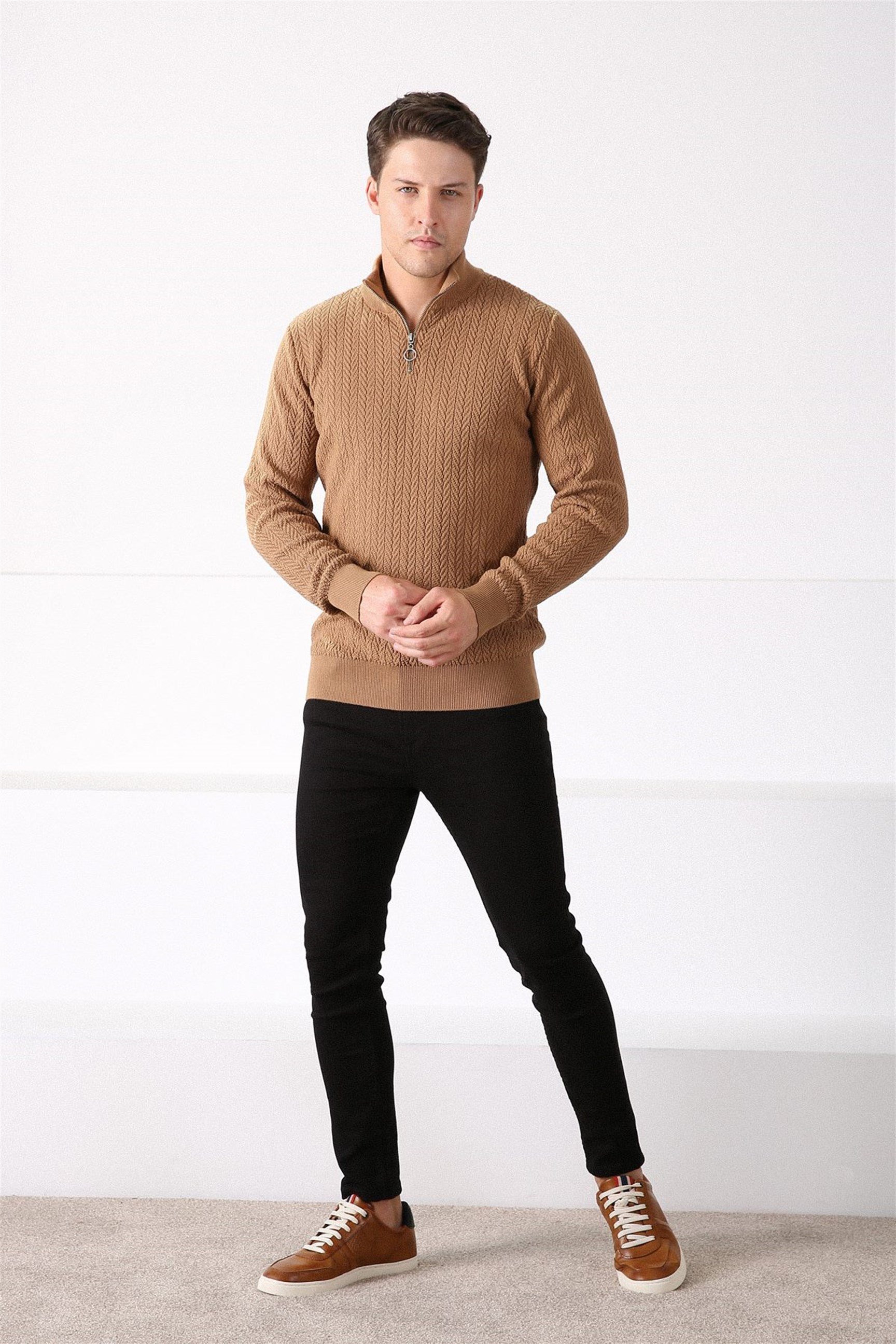 Ferraro Camel Dik Yaka Fermuarlı Erkek Pamuk Kazak