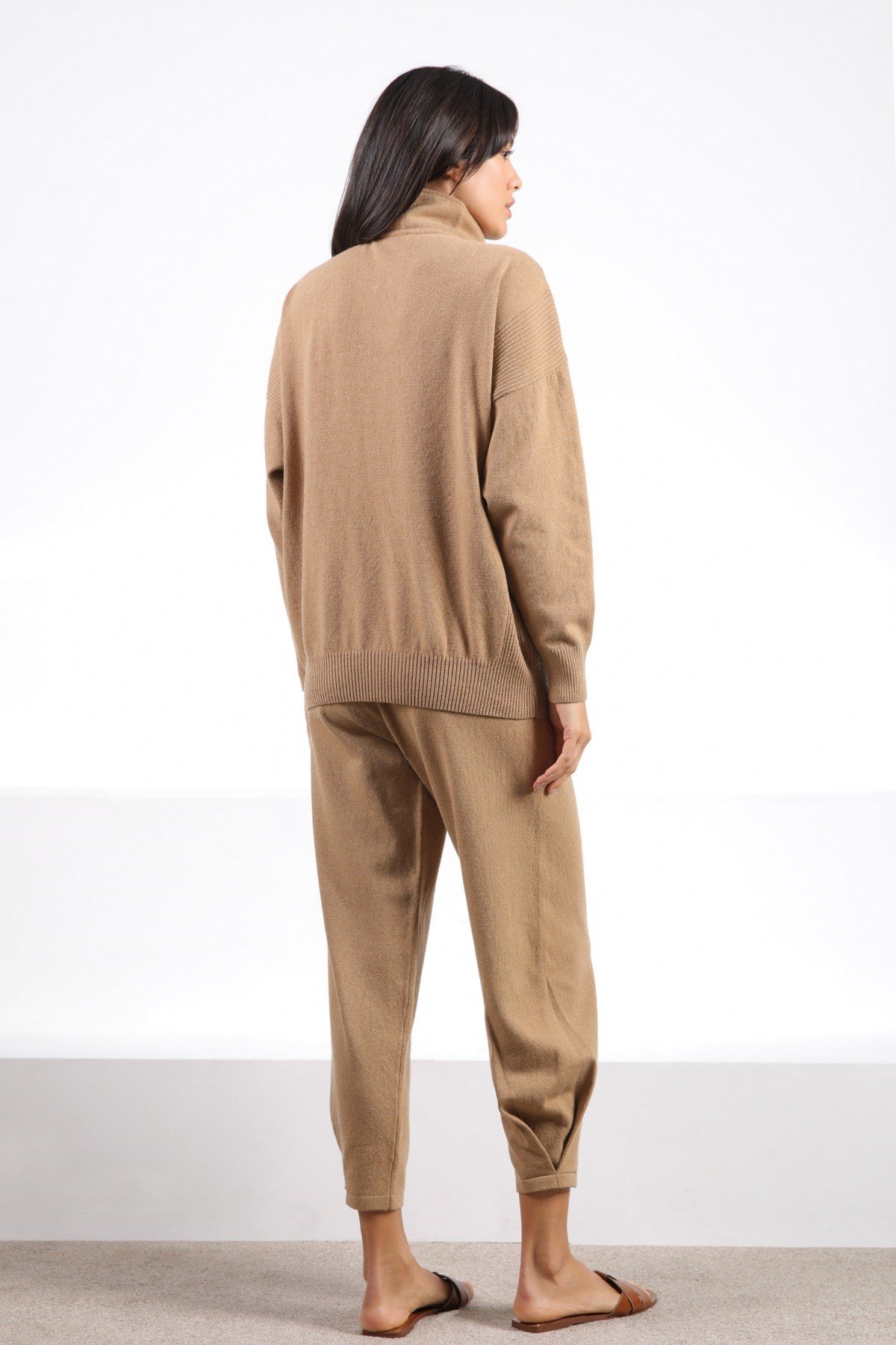 Ferraro Camel Fermuarlı Kaşmirli Kadın Triko Kazak