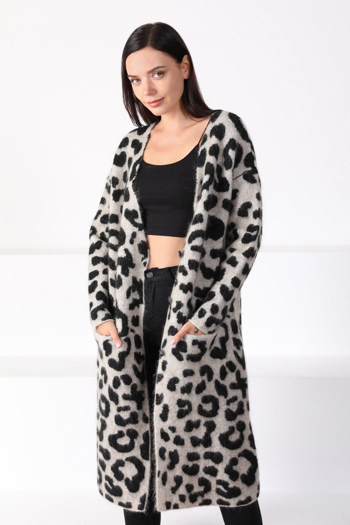 Ferraro Camel Leopar Desenli Yün Karışımlı Kadın Triko Hırka