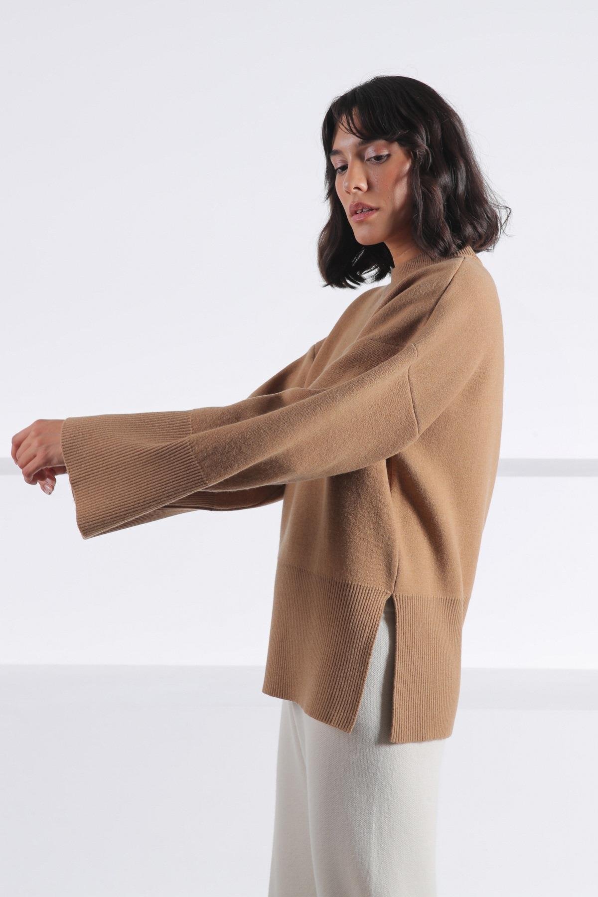 Ferraro Camel Uzun Kollu Bisiklet Yaka Kaşmirli Kadın Triko Kazak