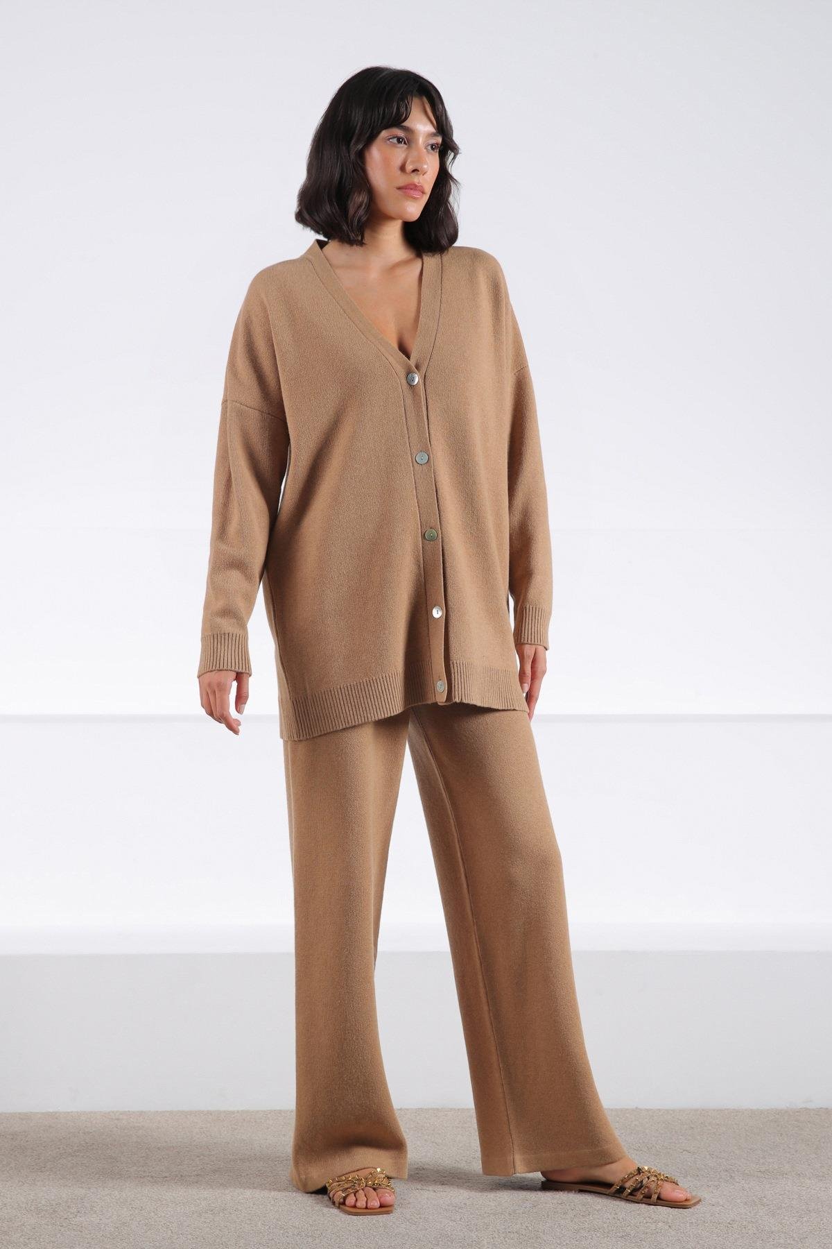 Ferraro Camel Uzun Kollu Ceket Yaka Kaşmirli Kadın Triko Ceket