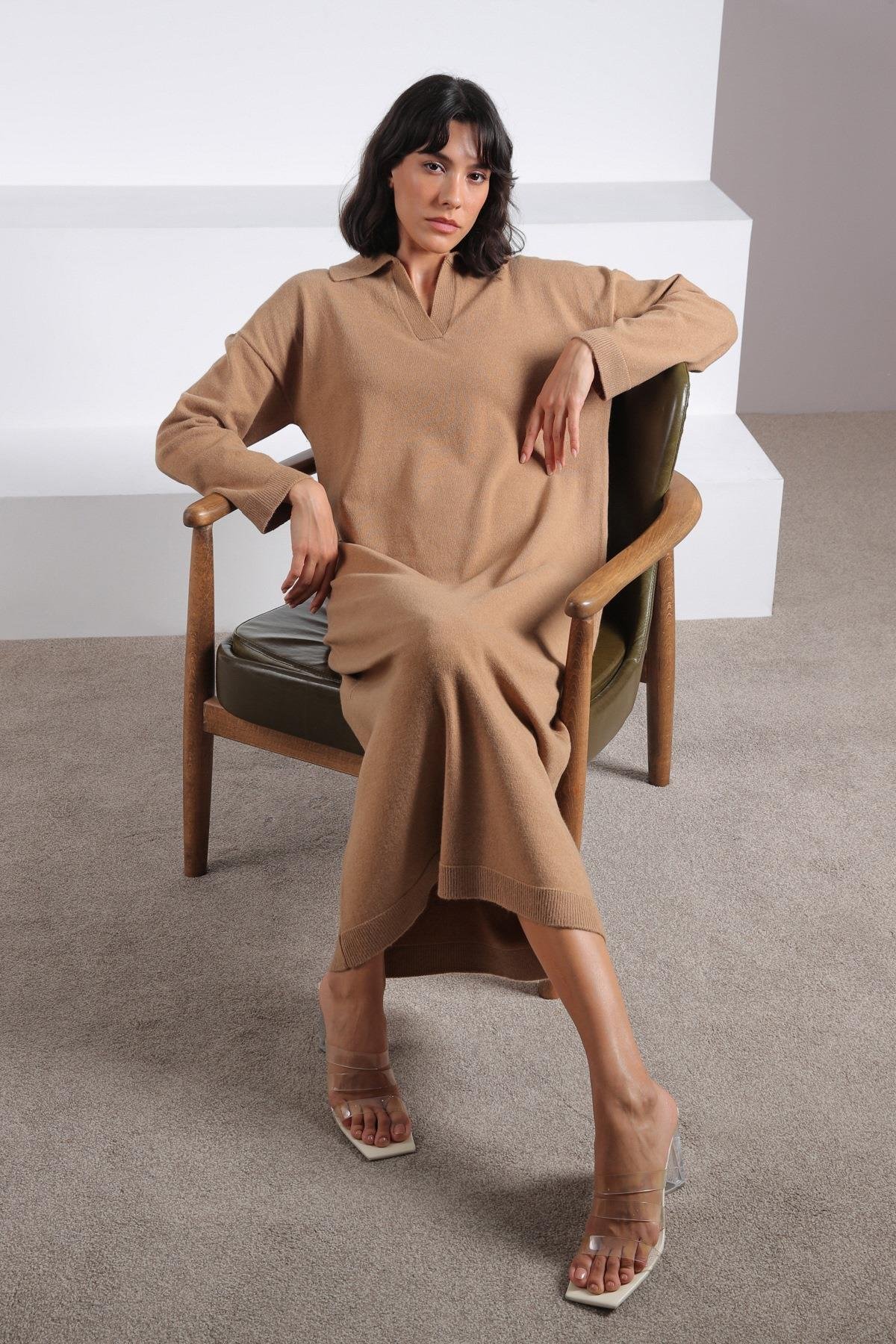 Ferraro Camel Uzun Kollu Polo Yaka Kadın Triko Elbise