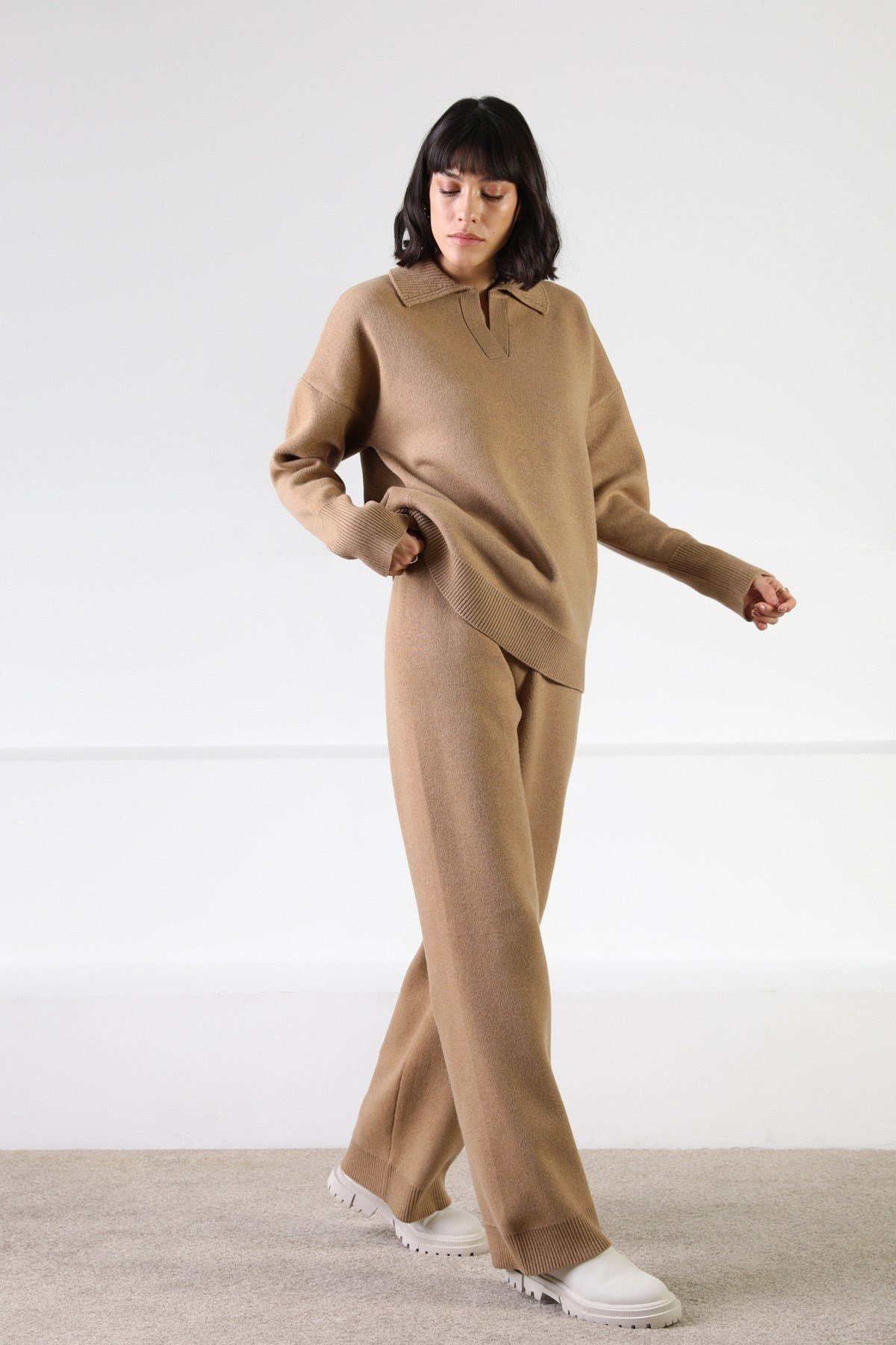 Ferraro Camel Uzun Kollu Polo Yaka Kaşmirli Kadın Triko Kazak