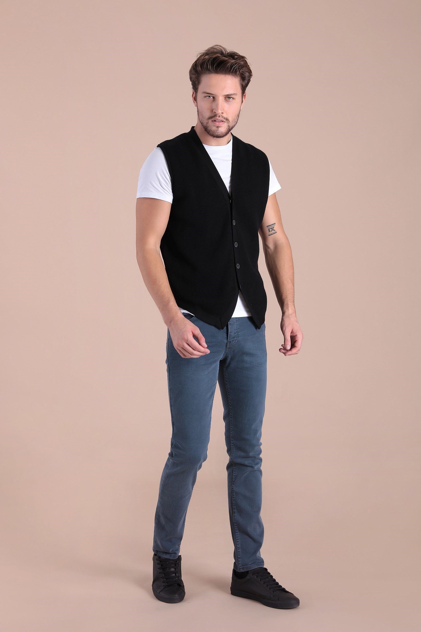 Ferraro Desenli Pamuk Triko Yelek