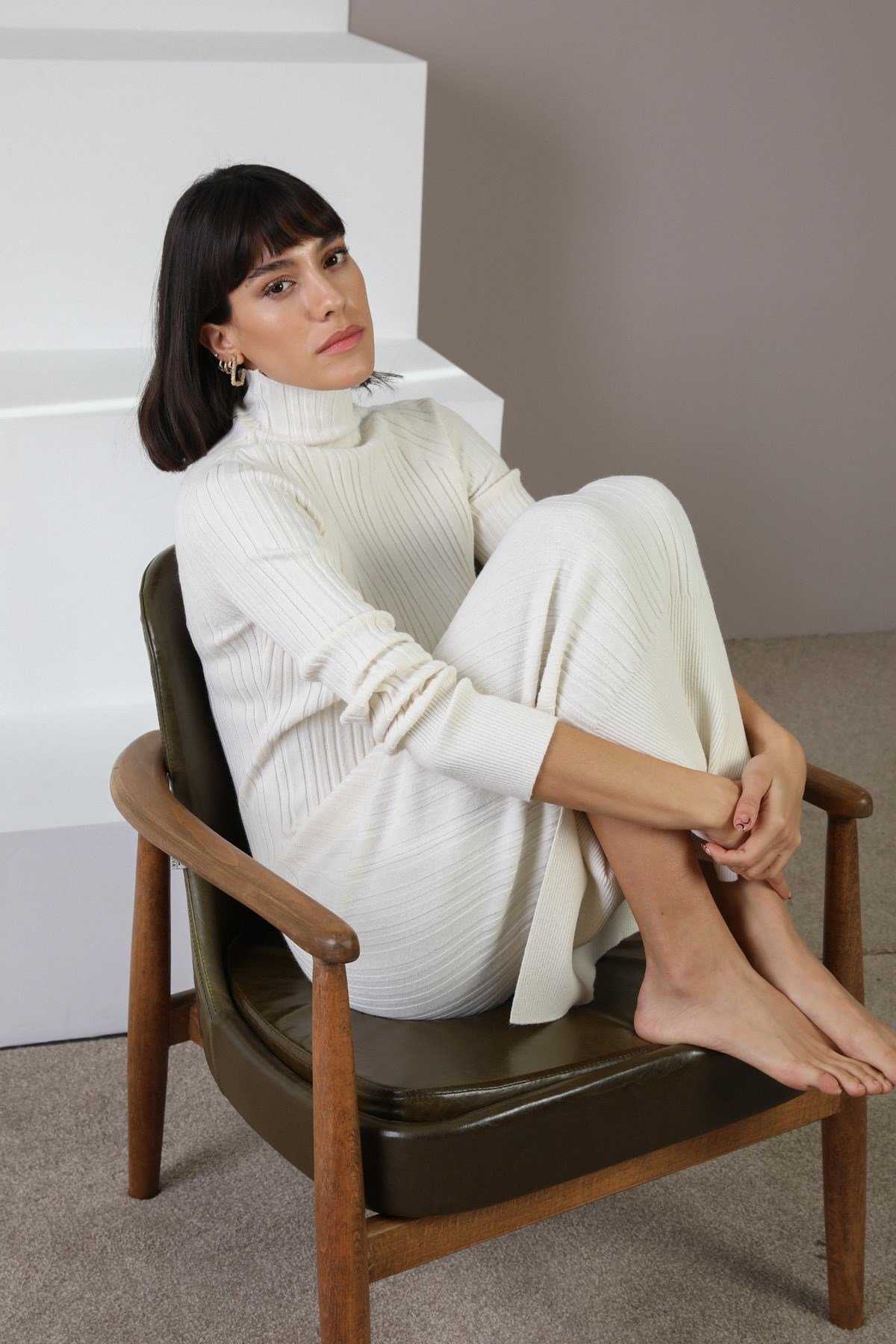 Ferraro Ekru Balıkçı Yaka Kaşmirli Kadın Triko Elbise