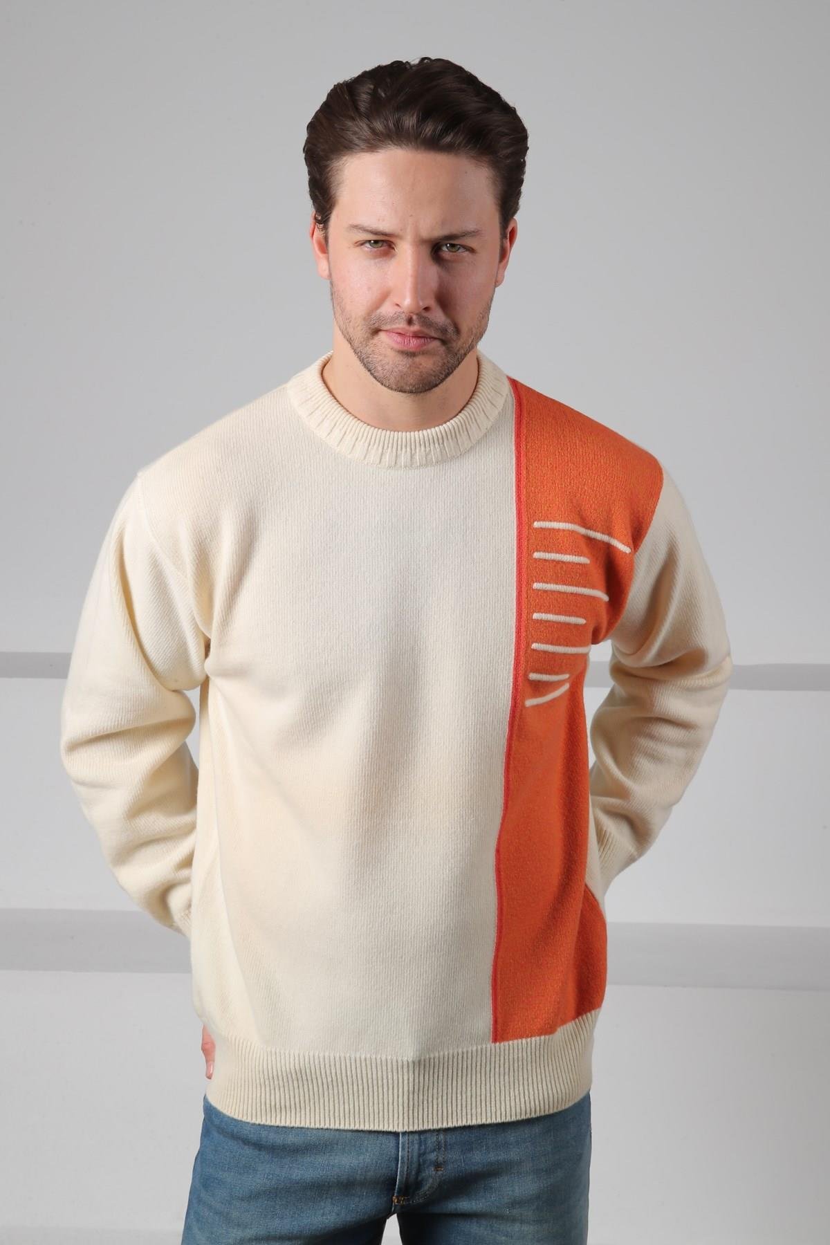 Ferraro Ekru Bisiklet Yaka Çizgi Detaylı Uzun Kollu %100 Kuzu Yünü Erkek Triko Kazak