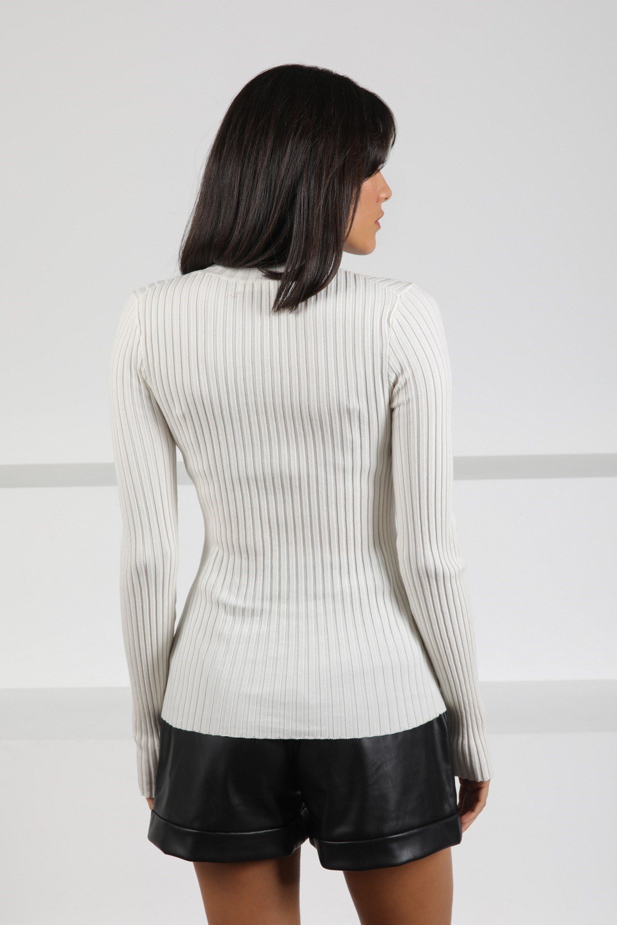 Ferraro Ekru Bisiklet Yaka Pamuklu Kadın Triko Kazak