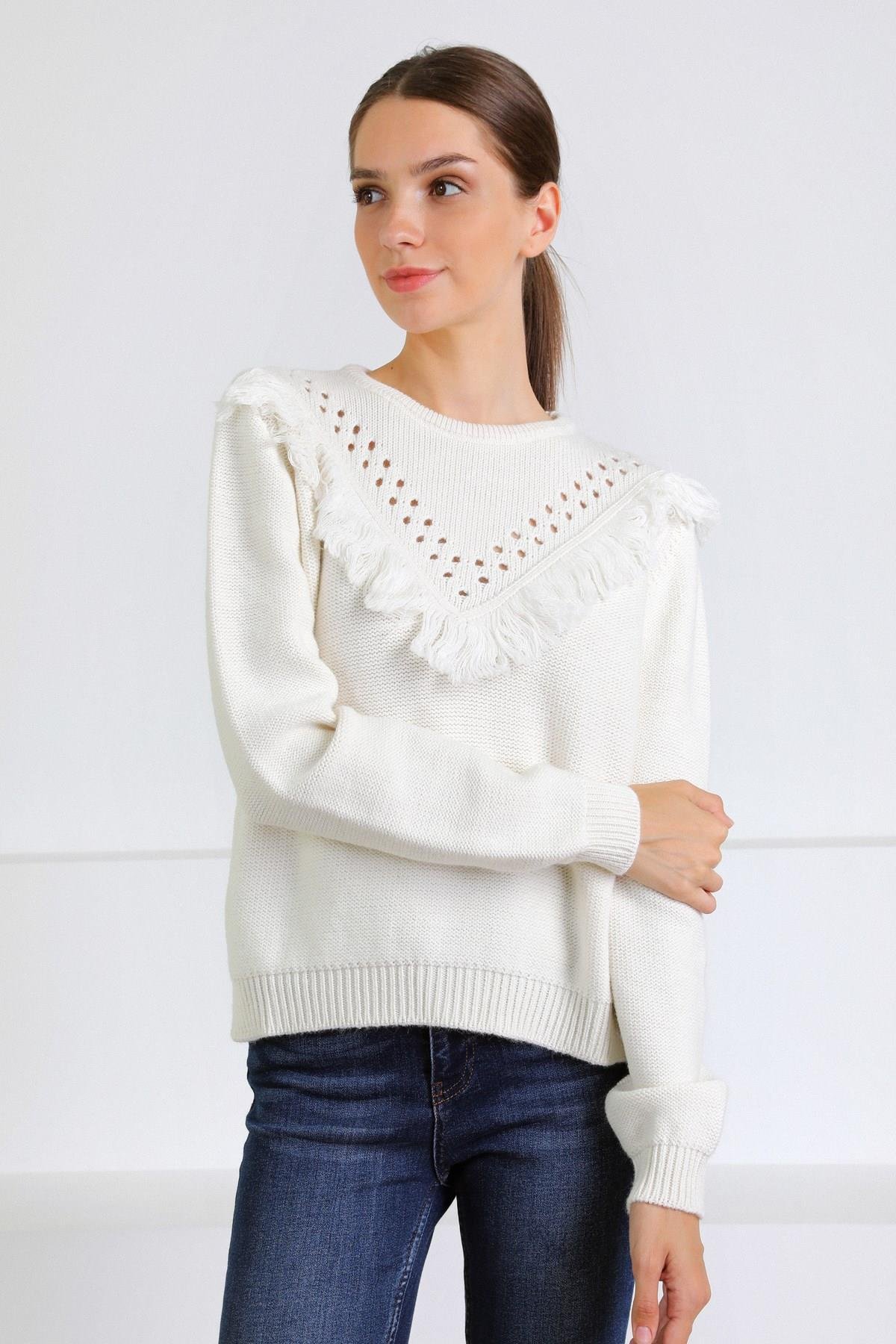 Ferraro Ekru Bisiklet Yaka Yumuşak Dokulu Yün Karışımlı Kadın Triko Kazak