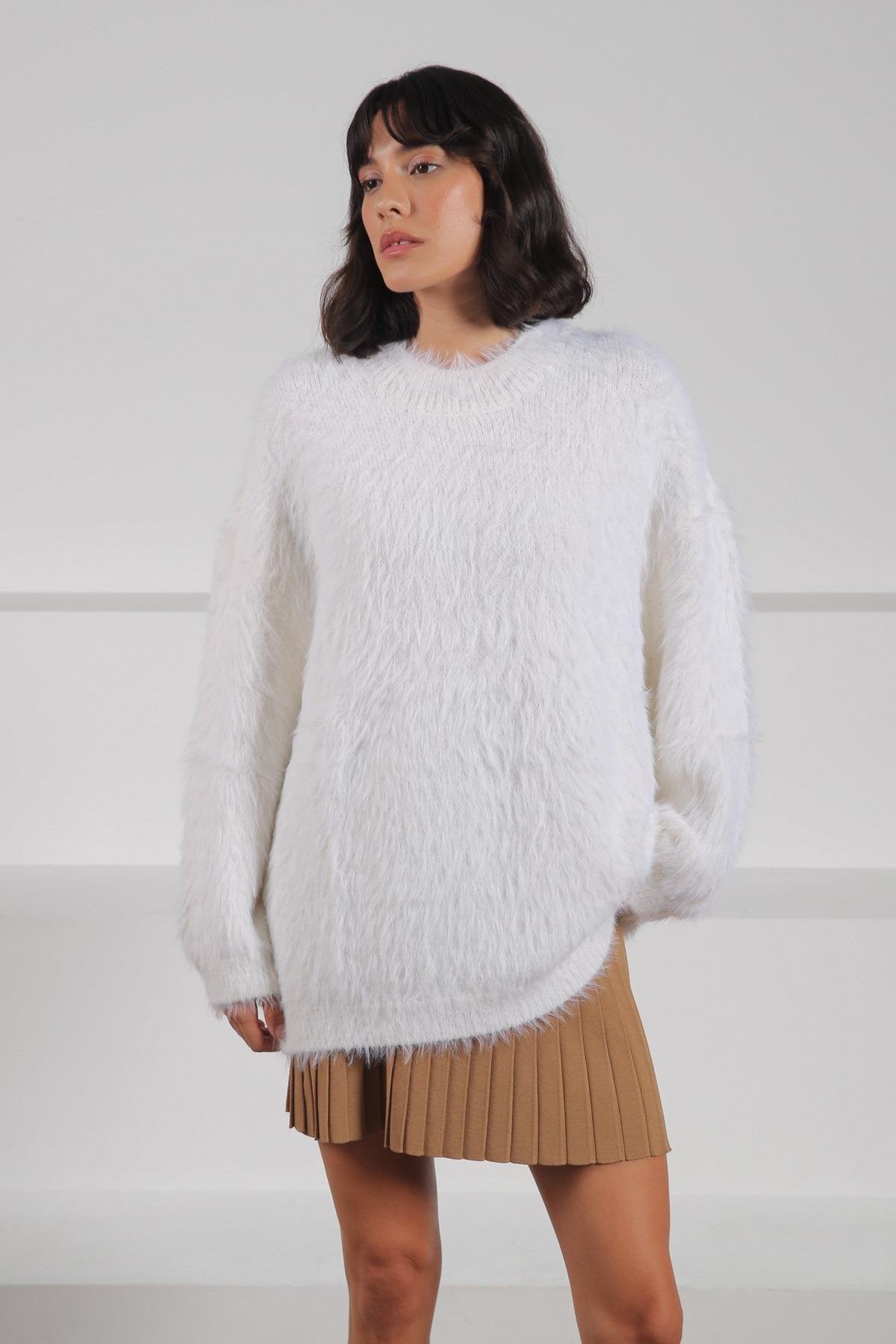 Ferraro Ekru Bisiklet Yaka Yünlü Kadın Triko Kazak