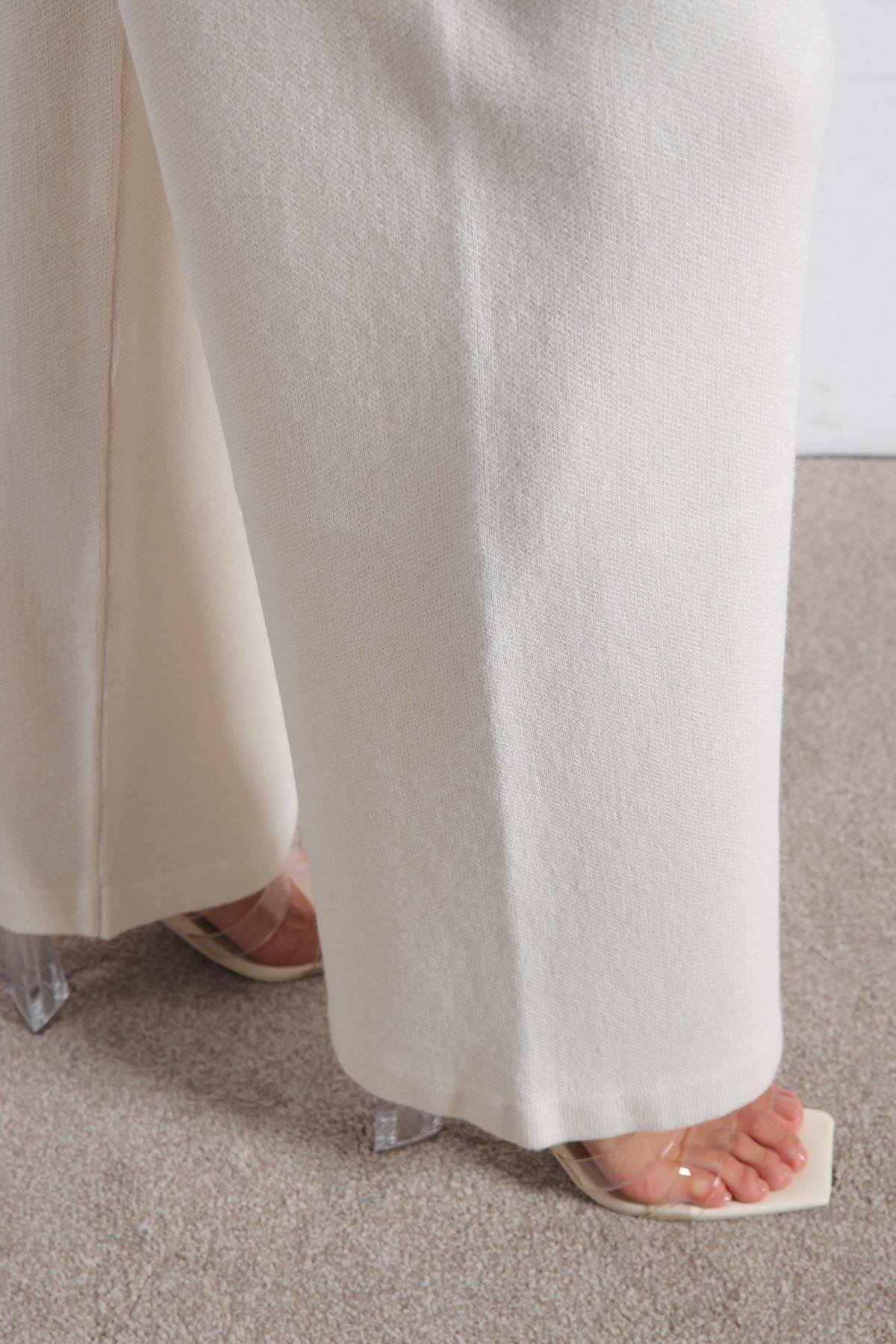 Ferraro Ekru Bol Paça Kaşmirli Kadın Triko Pantolon