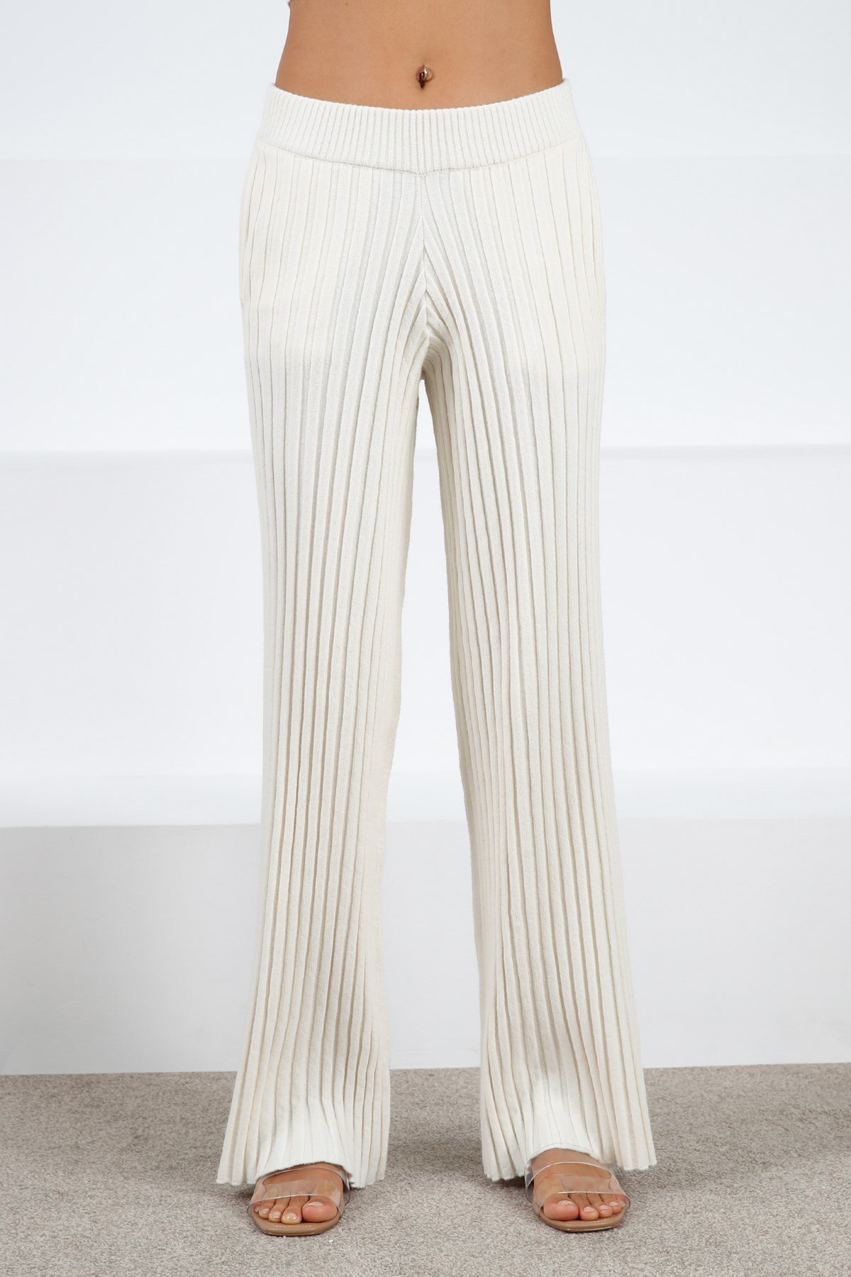 Ferraro Ekru Cepli Bol Paça Kaşmirli Kadın Triko Pantolon