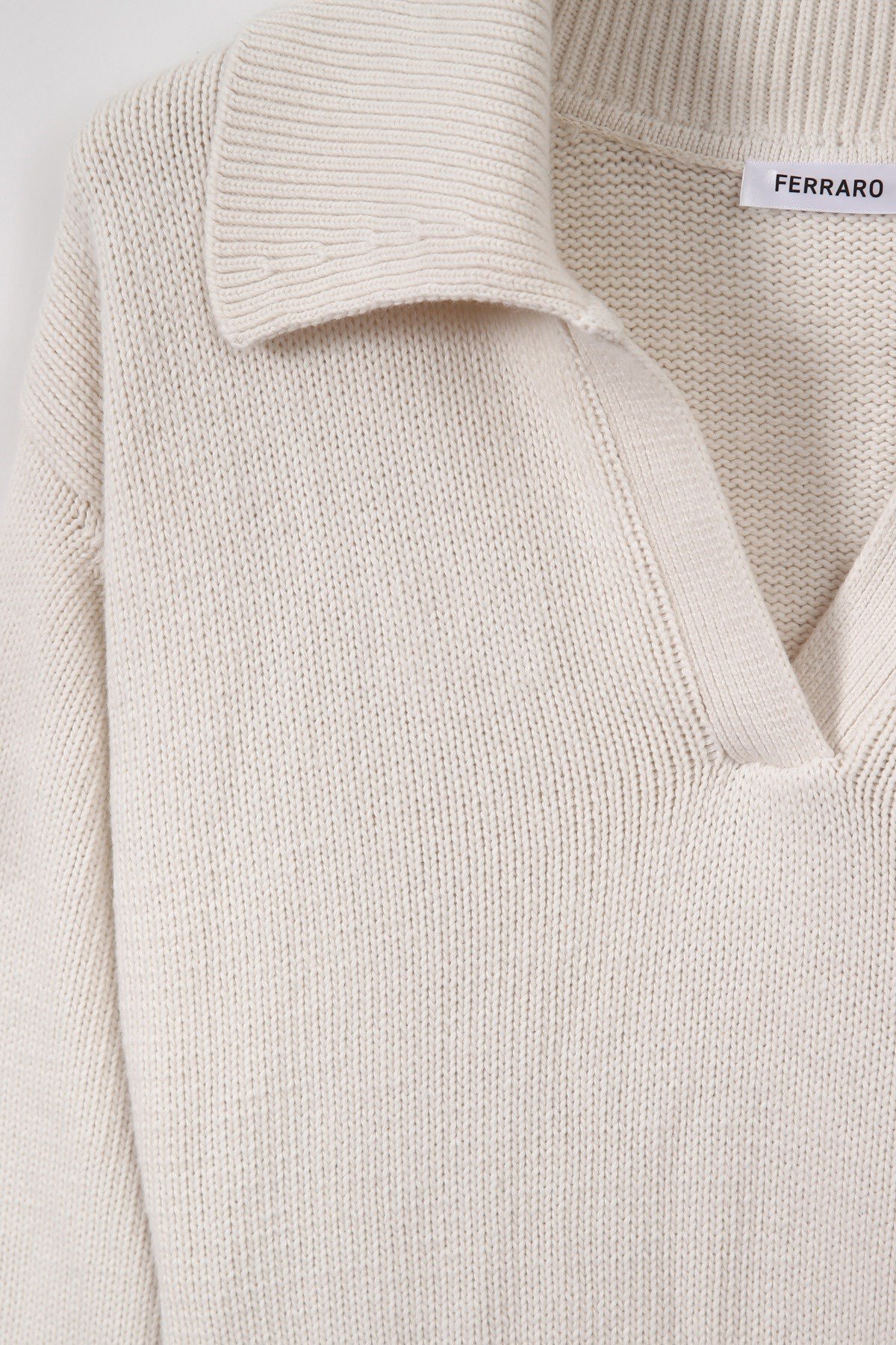 Ferraro Ekru Gömlek Yaka Kadın Triko Kazak