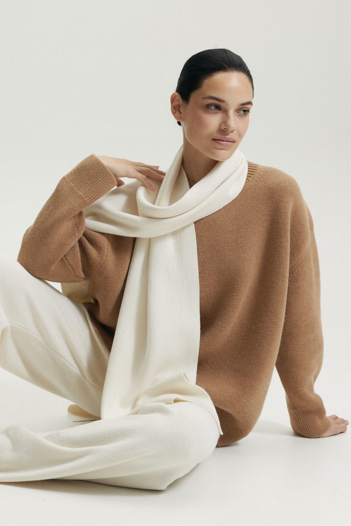 Ferraro Ekru Kadın Atkı