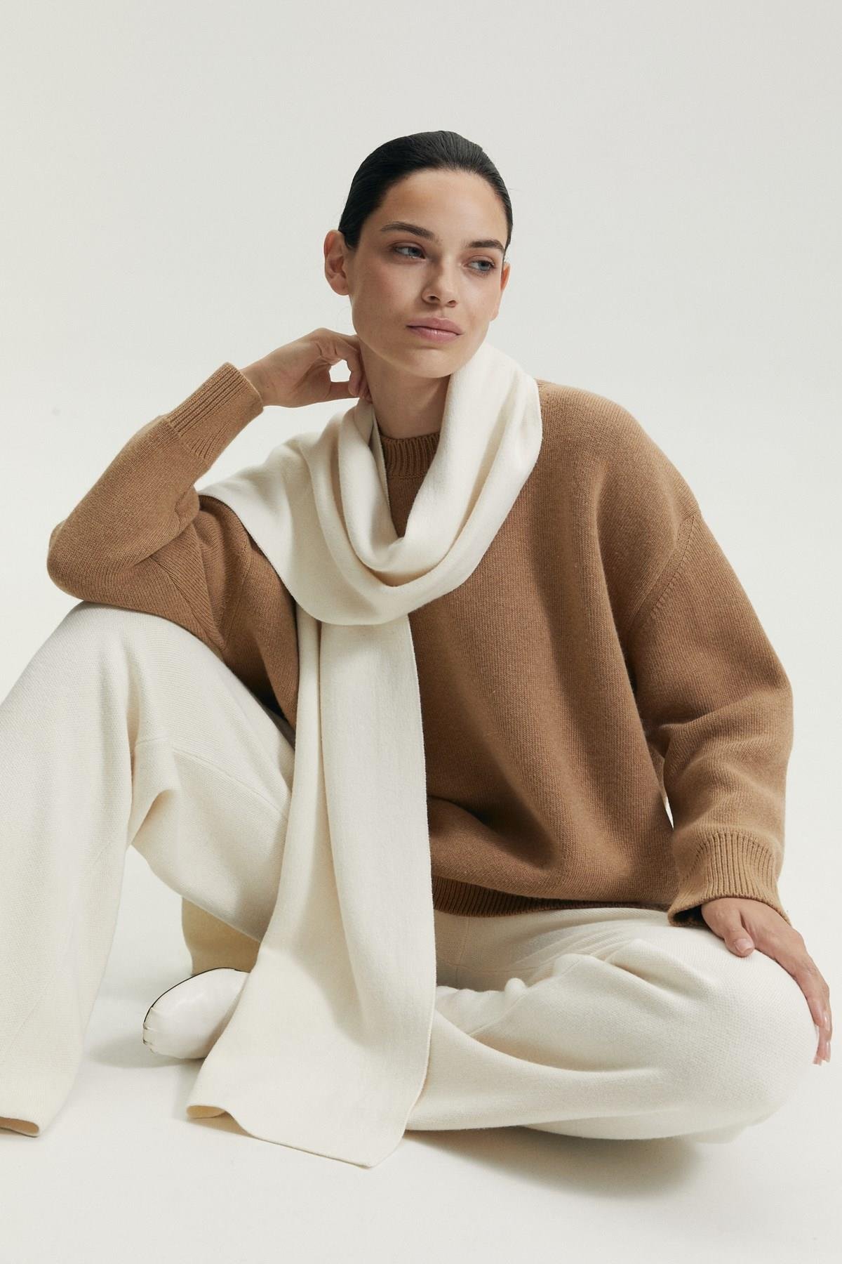 Ferraro Ekru Kadın Atkı