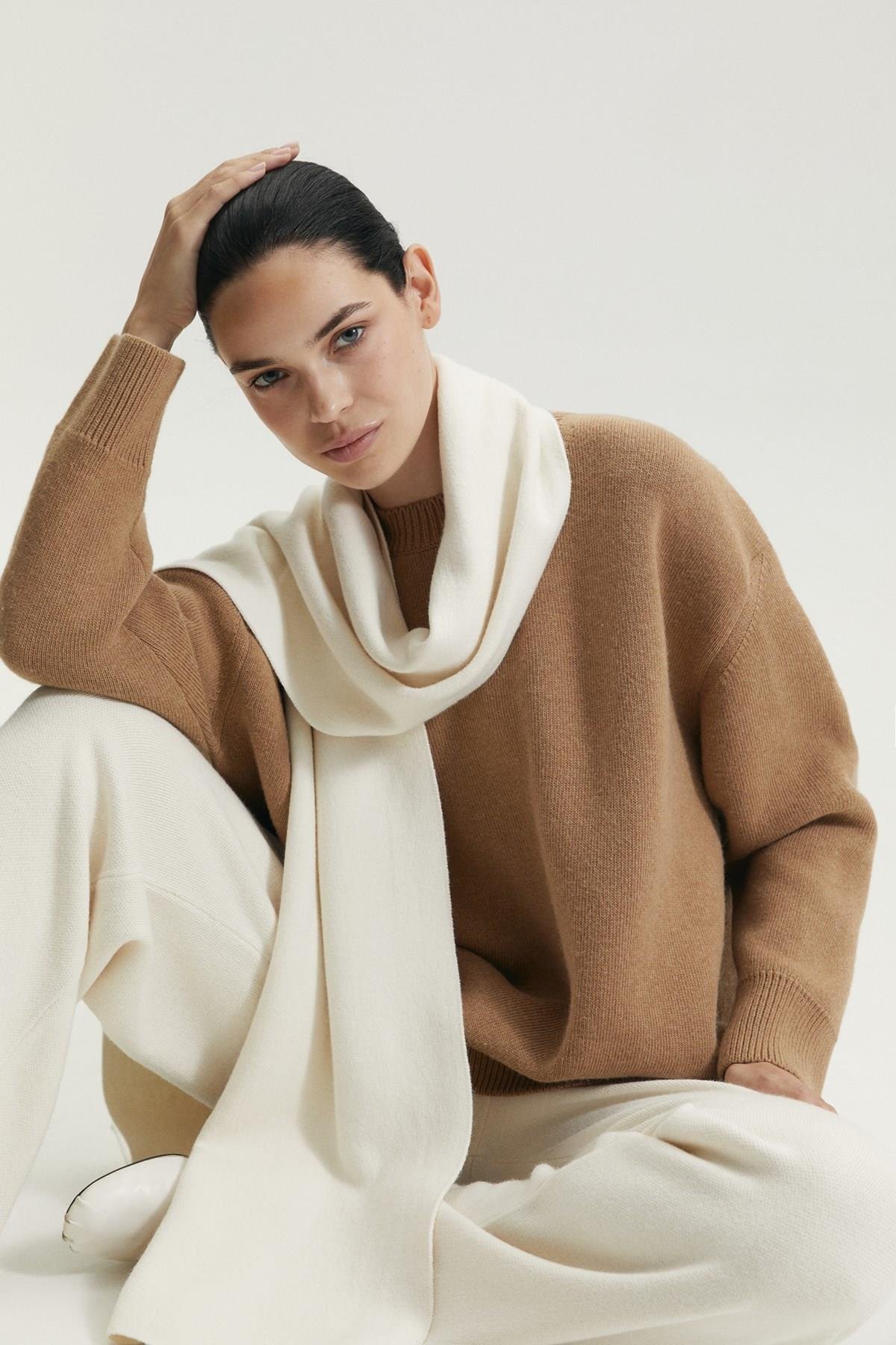 Ferraro Ekru Kadın Atkı