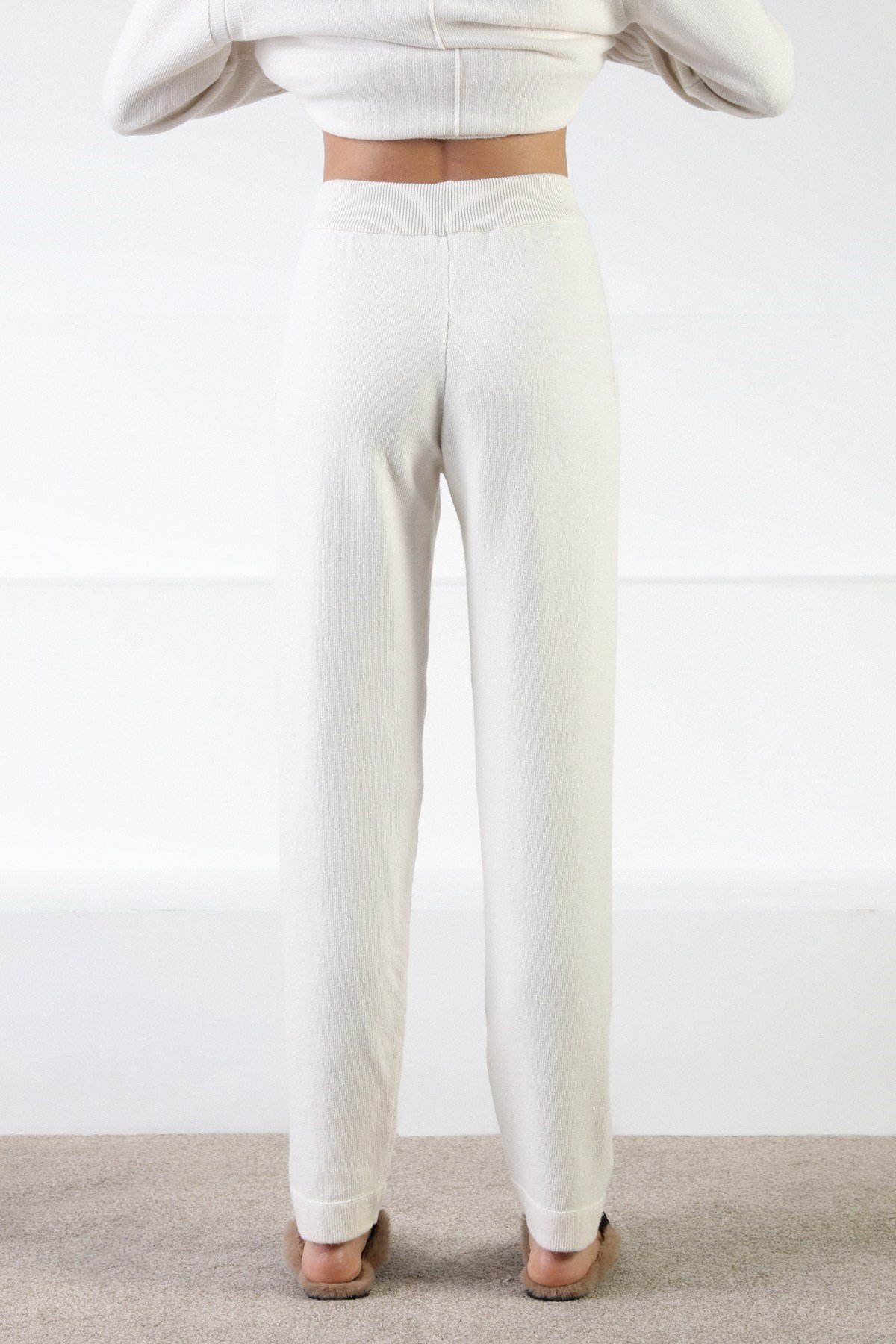 Ferraro Ekru Kaşmirli Kadın Triko Pantolon