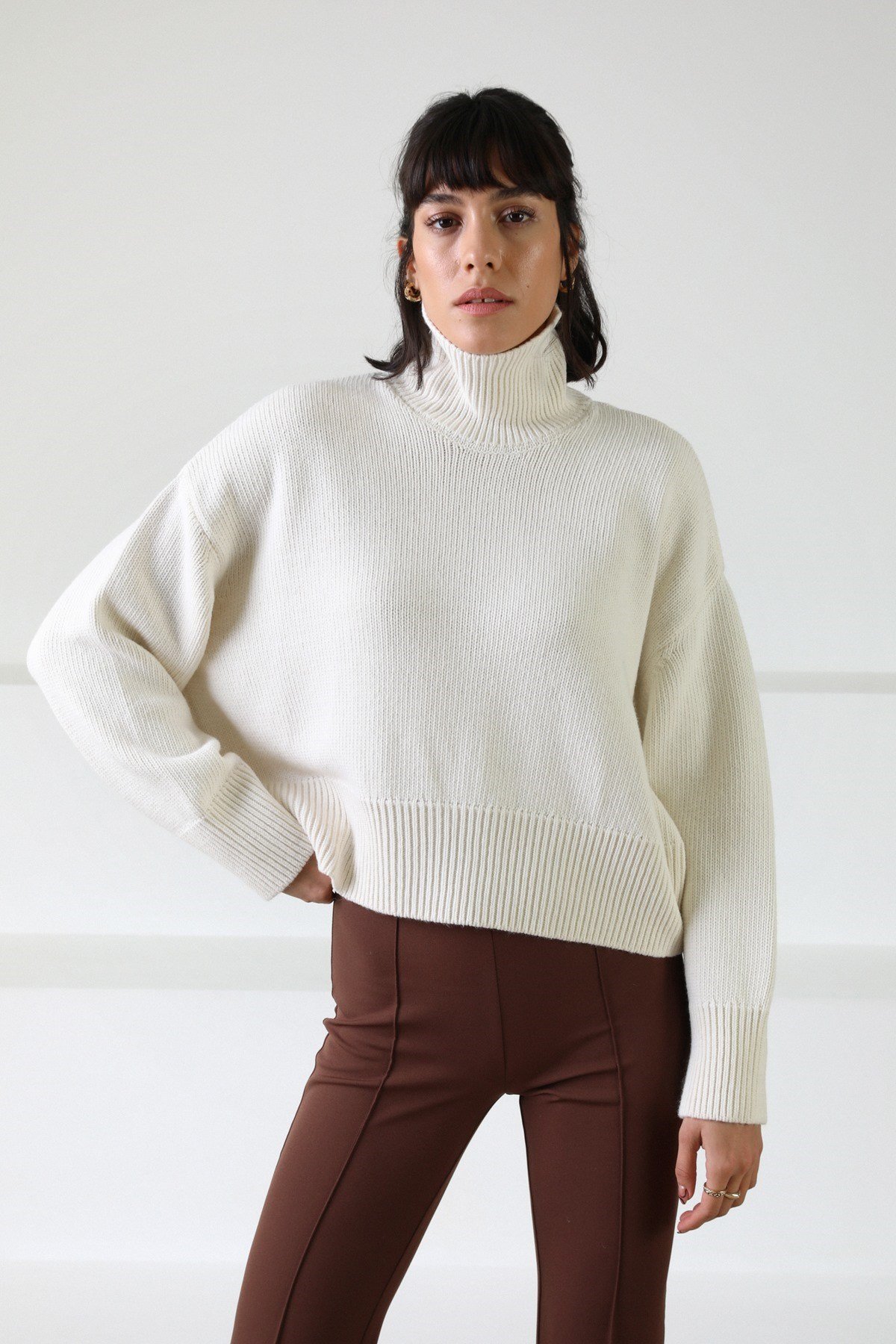 Ferraro Ekru Uzun Kollu Balıkçı Yaka Kaşmirli Kadın Triko Kazak