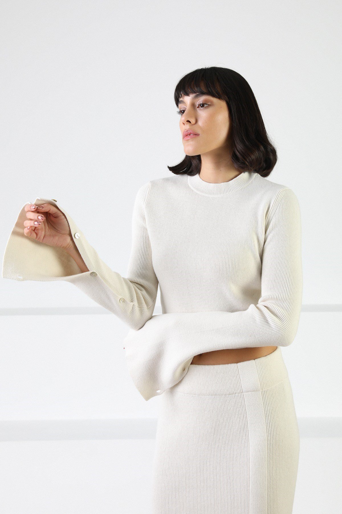 Ferraro Ekru Uzun Kollu Bisiklet Yaka Kaşmirli Kadın Triko Kazak