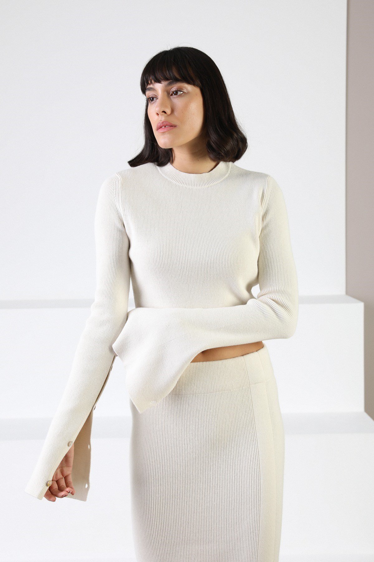 Ferraro Ekru Uzun Kollu Bisiklet Yaka Kaşmirli Kadın Triko Kazak