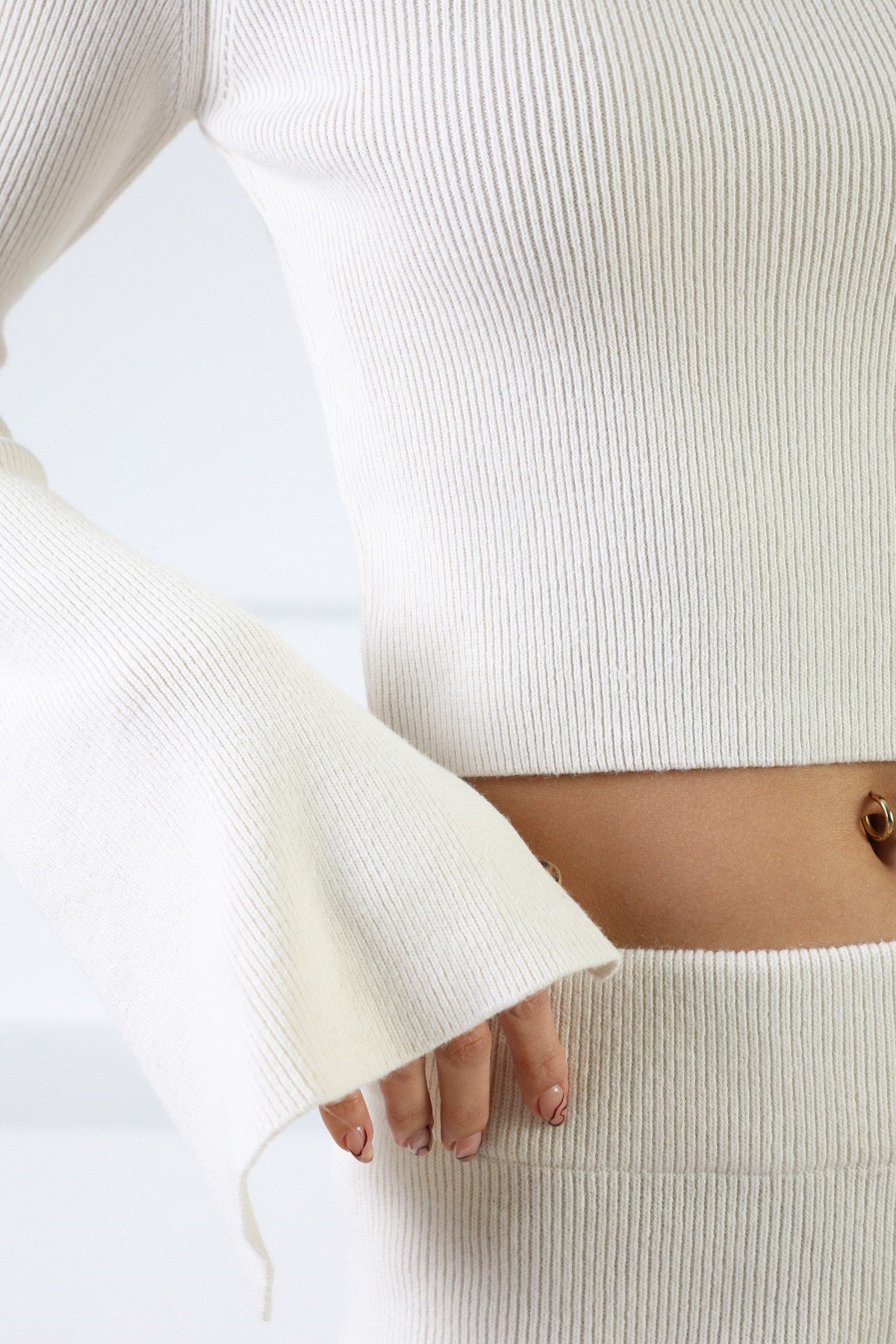 Ferraro Ekru Uzun Kollu Bisiklet Yaka Kaşmirli Kadın Triko Kazak