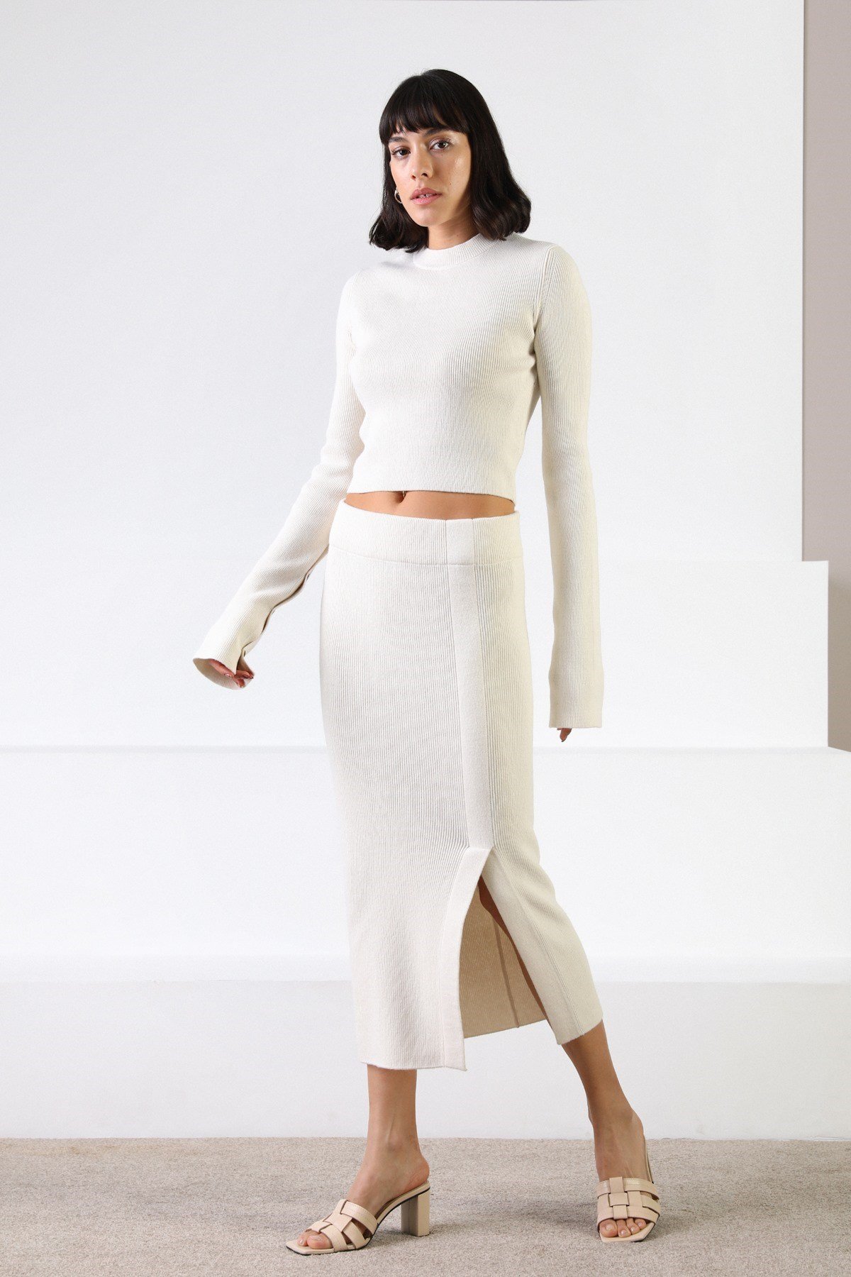 Ferraro Ekru Uzun Kollu Bisiklet Yaka Kaşmirli Kadın Triko Kazak