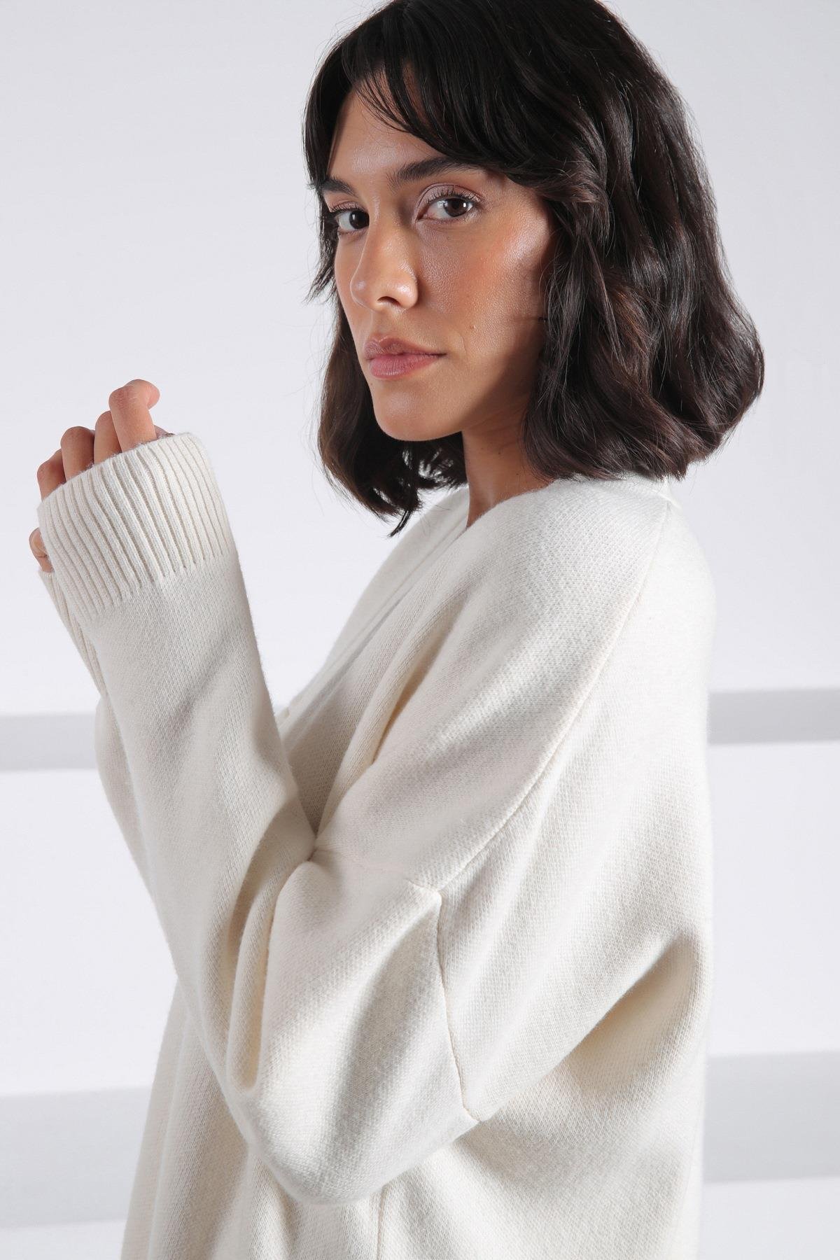 Ferraro Ekru Uzun Kollu Ceket Yaka Kaşmirli Kadın Triko Ceket