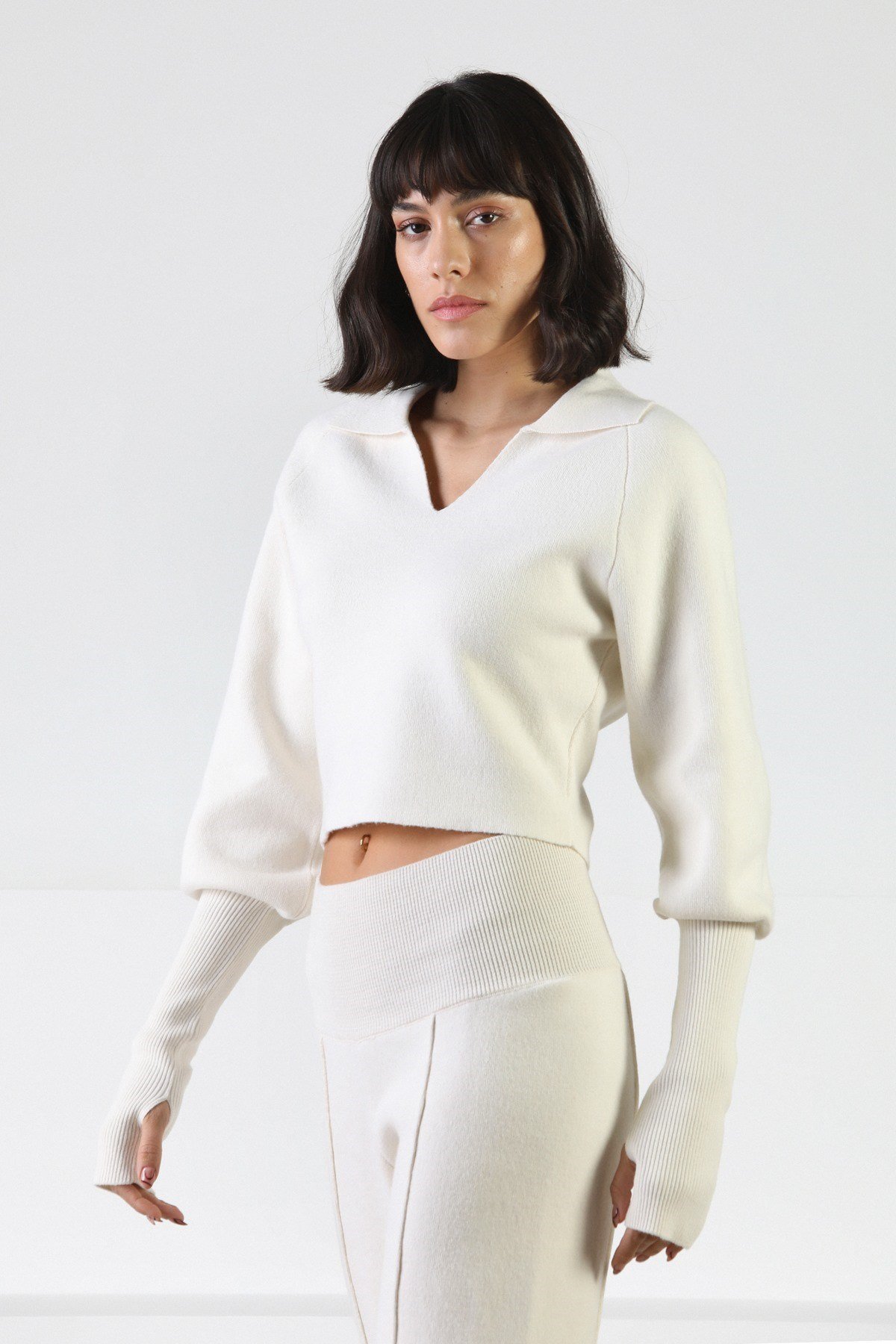 Ferraro Ekru Uzun Kollu Gömlek Yaka Kaşmirli Kadın Triko Kazak